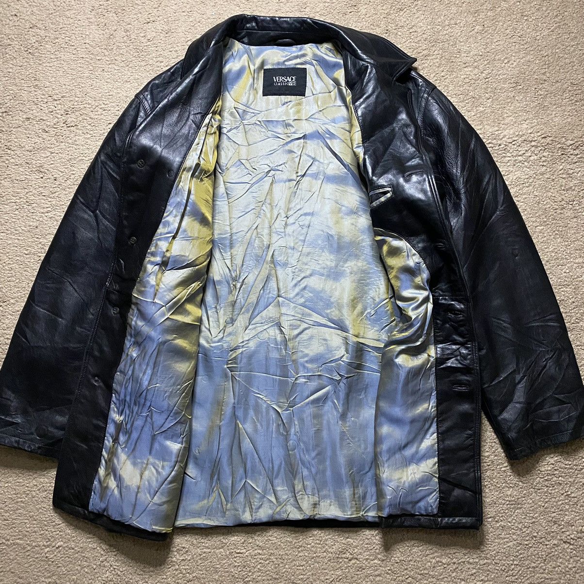 スカイ Italy製 Vintage V2 VERSACE Coat Vintage Versace V2 Classic Leather Coat