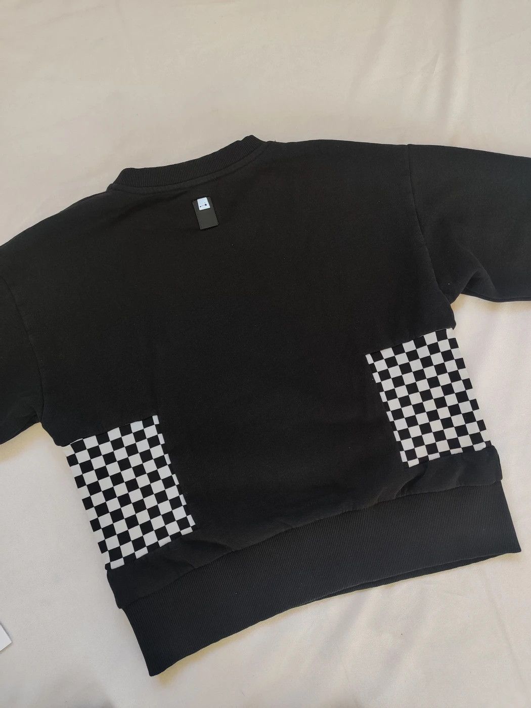 1017 ALYX 9SM ⚡️QUICK SALE⚡️ Alyx Black Chaos Love Sweater Crewneck Size US XS / EU 42 / 0 - 5 Thumbnail