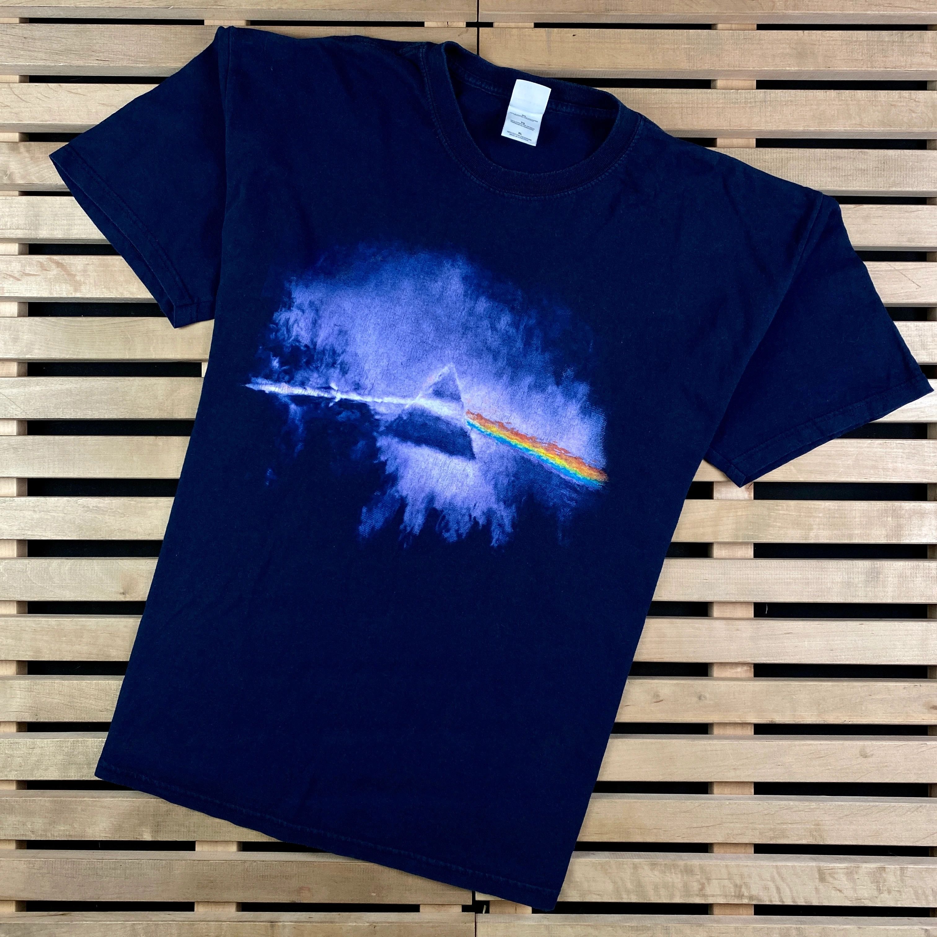 Band Tees × Pink Floyd × Vintage Mens Pink Floyd 2006 Vintage T-Shirt Size XL Size US XL / EU 56 / 4 - 1 Thumbnail