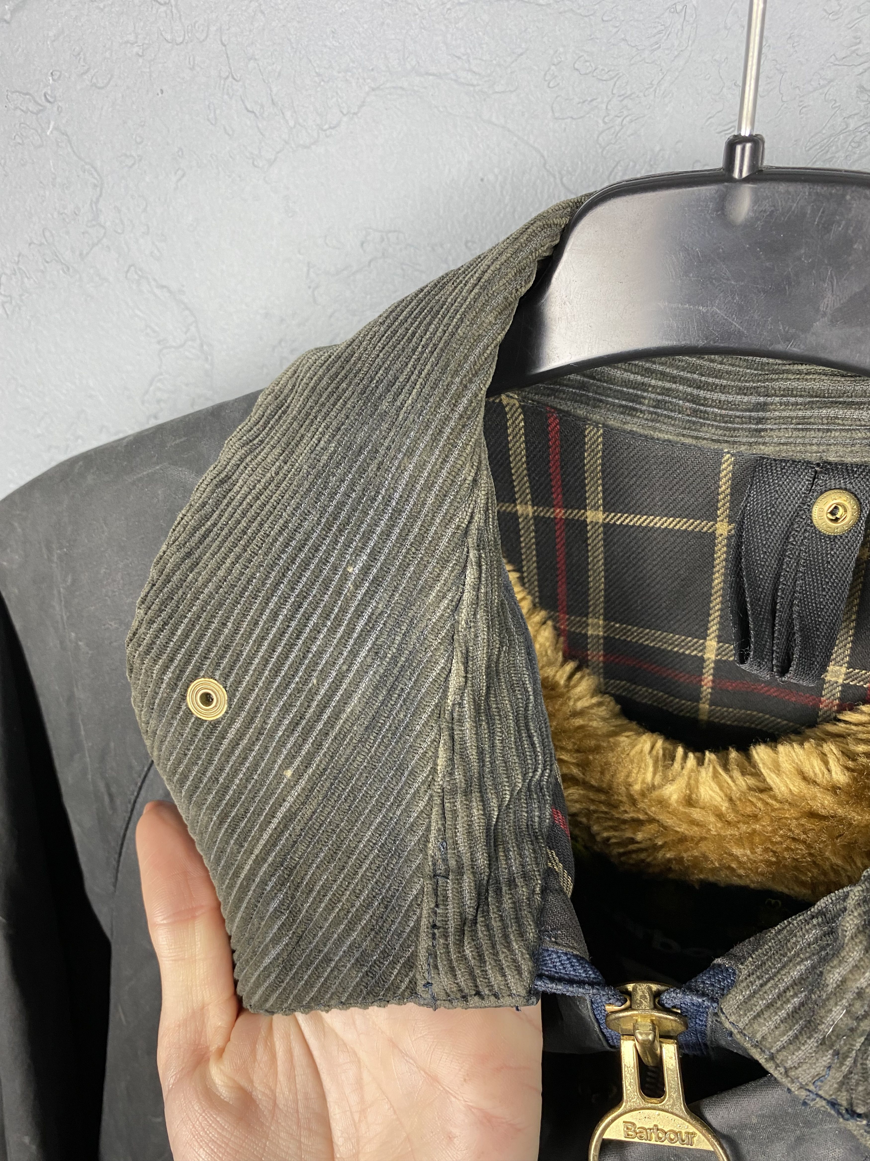 Barbour Vintage Barbour Mens Beaufort Waxed Jacket with Lining Vest Size US XL / EU 56 / 4 - 10 Thumbnail