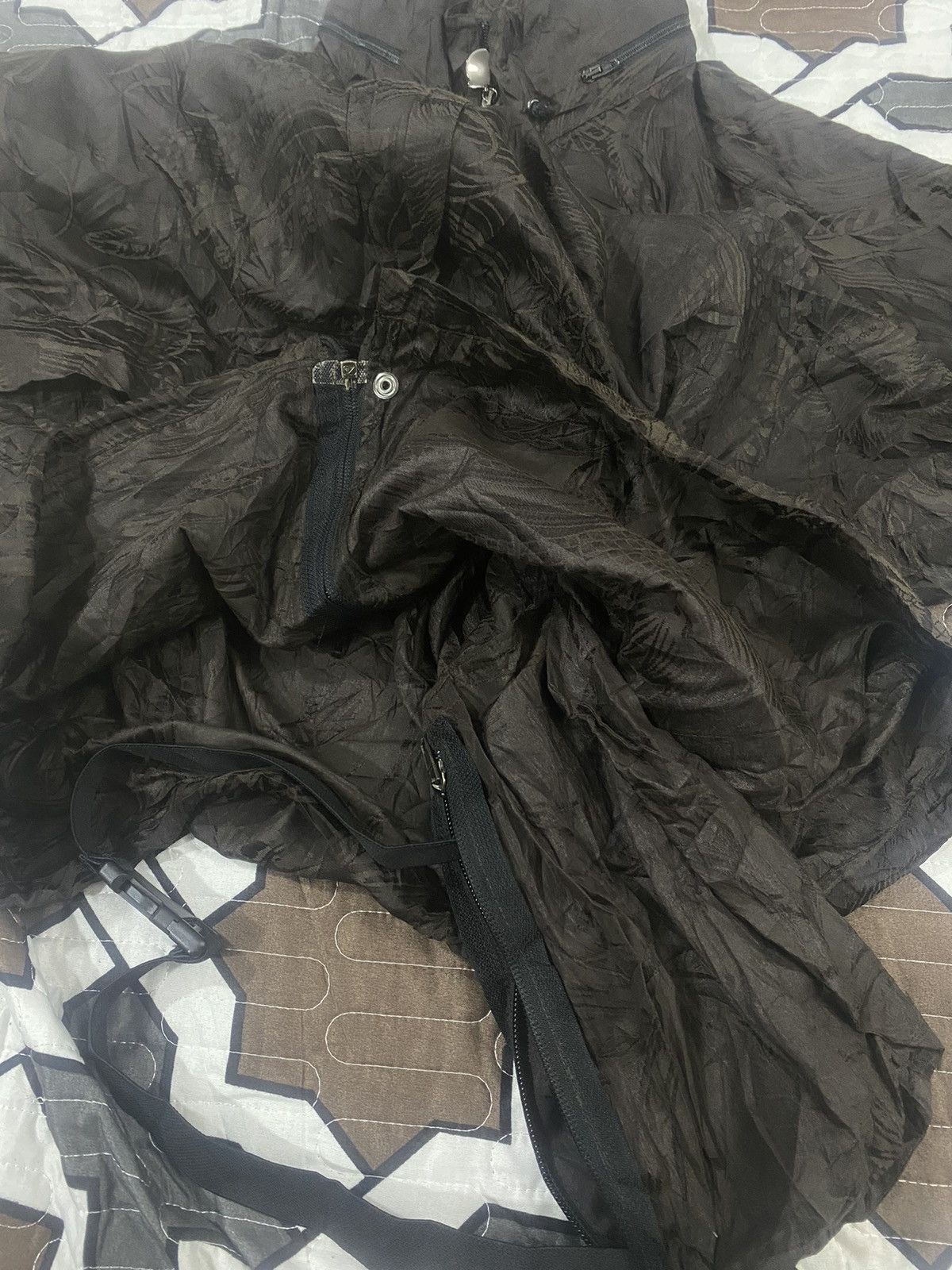 Salvatore Ferragamo RARE VINTAGE SALVATORE FERRAGAMO FLORAL WINDBREAKER JACKET Size US L / EU 52-54 / 3 - 21 Thumbnail