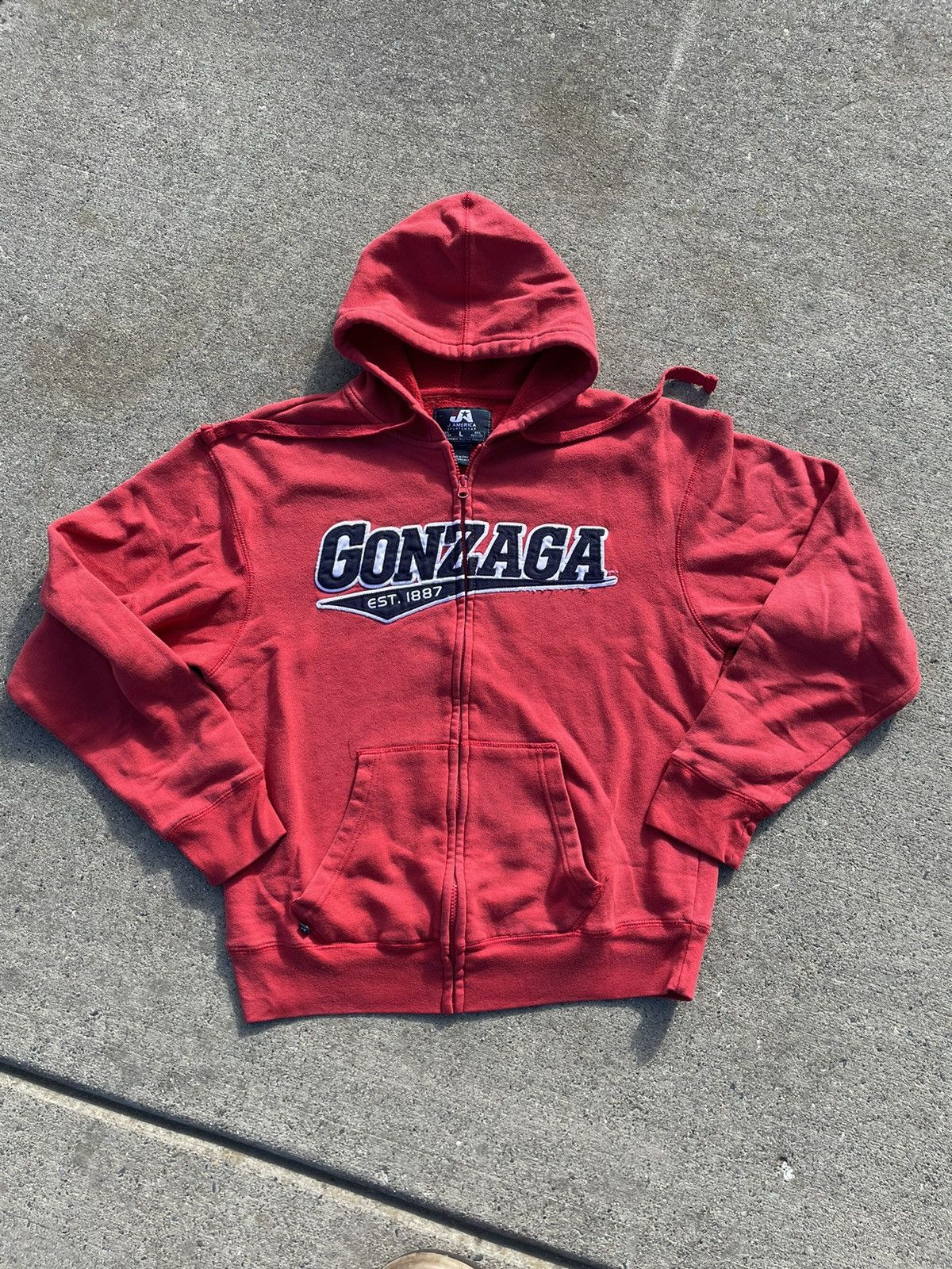 J. America 90’s Gonzaga spellout zip up Size US L / EU 52-54 / 3 - 1 Thumbnail