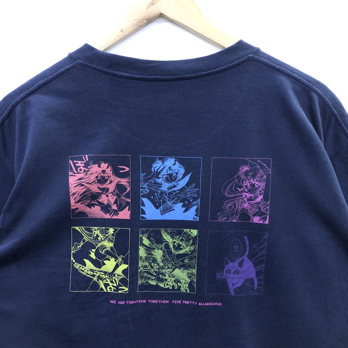 Uniqlo Sailor Moon X Uniqlo Anime Graphic Backprint Tshirt Size XL / US 12-14 / IT 48-50 - 3 Thumbnail