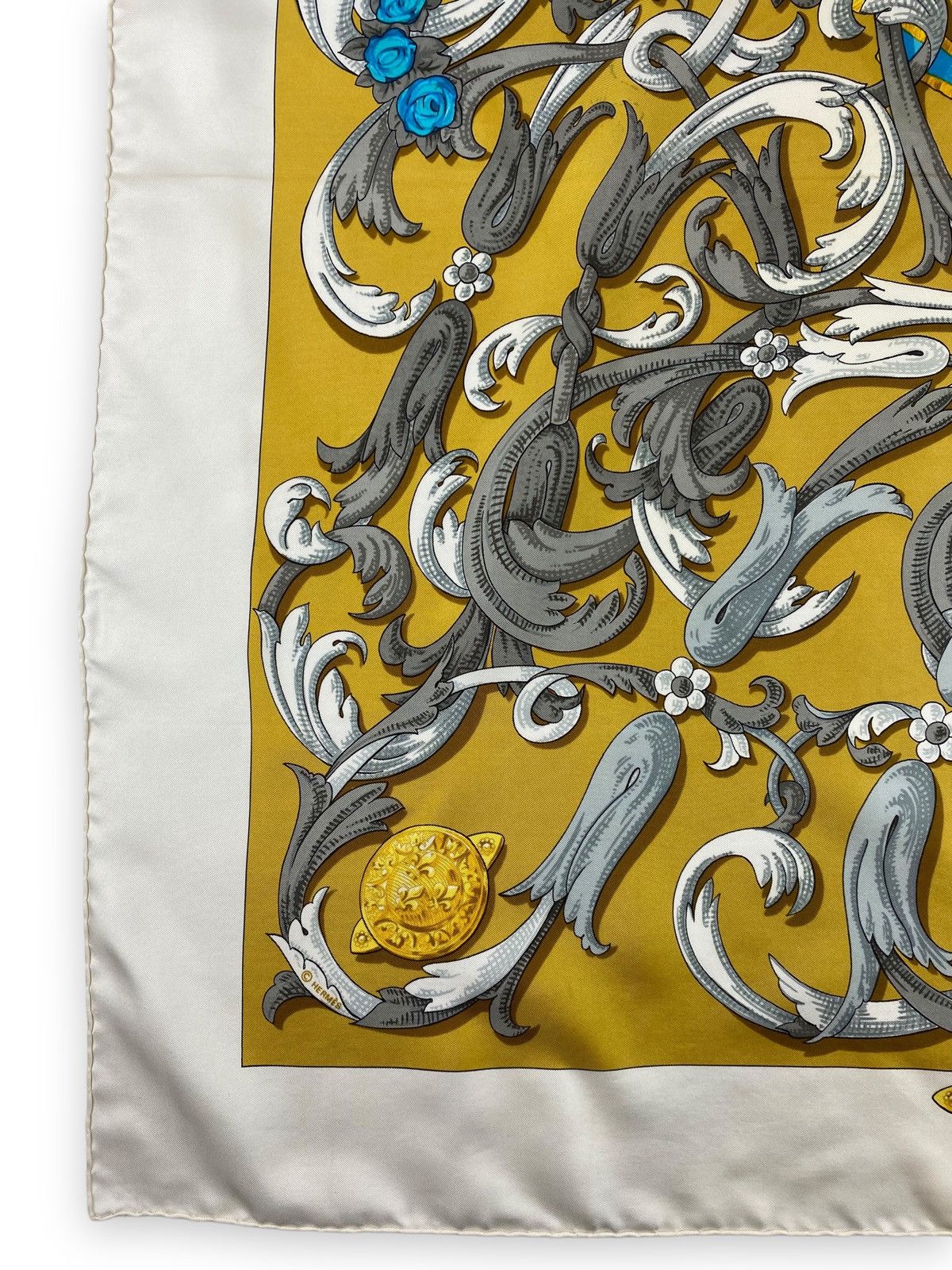 Hermes × Vintage Vintage Rare Hermes Silk Scarf Size ONE SIZE - 7 Thumbnail
