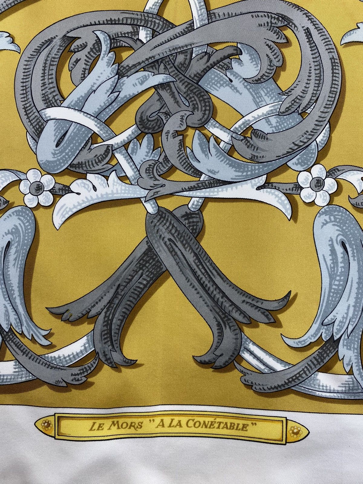 Hermes × Vintage Vintage Rare Hermes Silk Scarf Size ONE SIZE - 9 Thumbnail