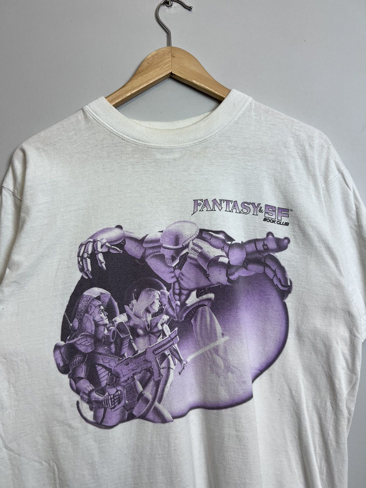 Fashion Victim Vintage 👽 90s Sci - Fi Fantasy Book Club Art Band T-shirt Size US L / EU 52-54 / 3 - 2 Thumbnail