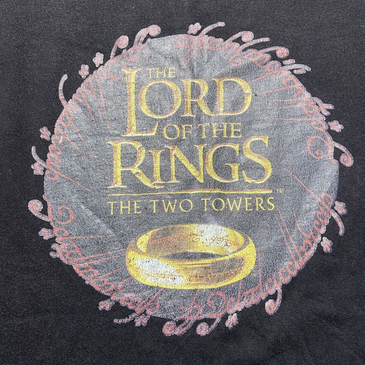 Sci-Fi Fantasy × Vintage Vintage Lord Of The Rings Two Towers T-Shirt Size US XL / EU 56 / 4 - 3 Thumbnail