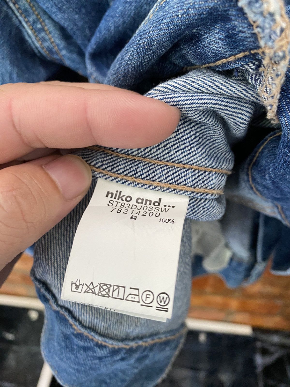 Japanese Brand Niko and..Japan Rebuild 5 cut oversize fringe denim jacket Size US M / EU 48-50 / 2 - 11 Thumbnail