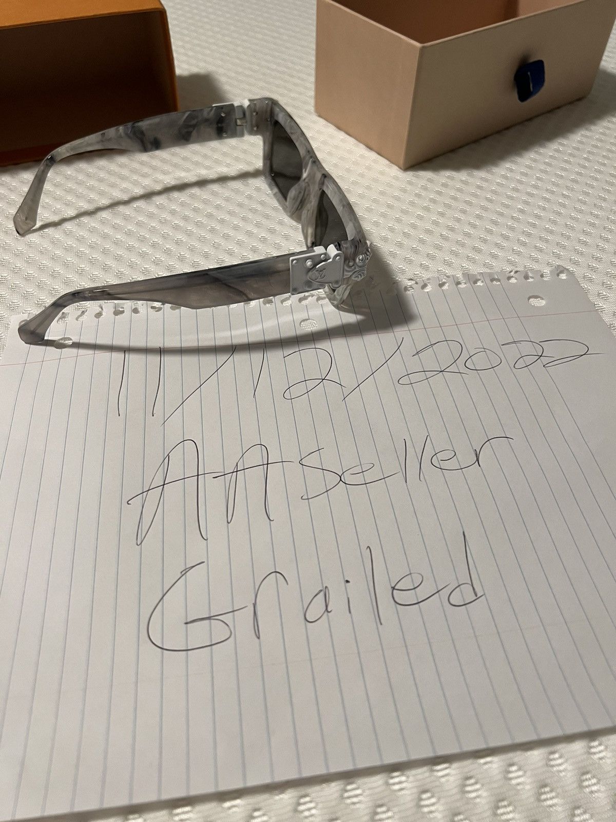 Louis Vuitton Louis Vuitton White Marble Montgomery Sunglasses Size ONE SIZE - 17 Thumbnail