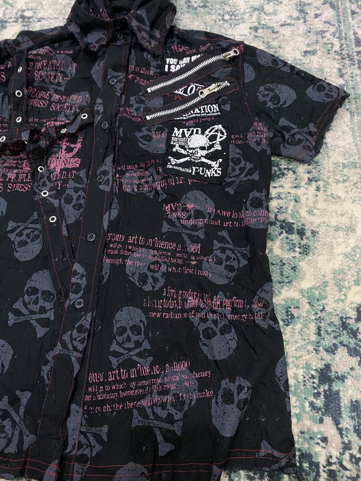 Mari's Rock Rare Mad Punks Bunny Ear Bondage Shirt Size US S / EU 44-46 / 1 - 6 Thumbnail