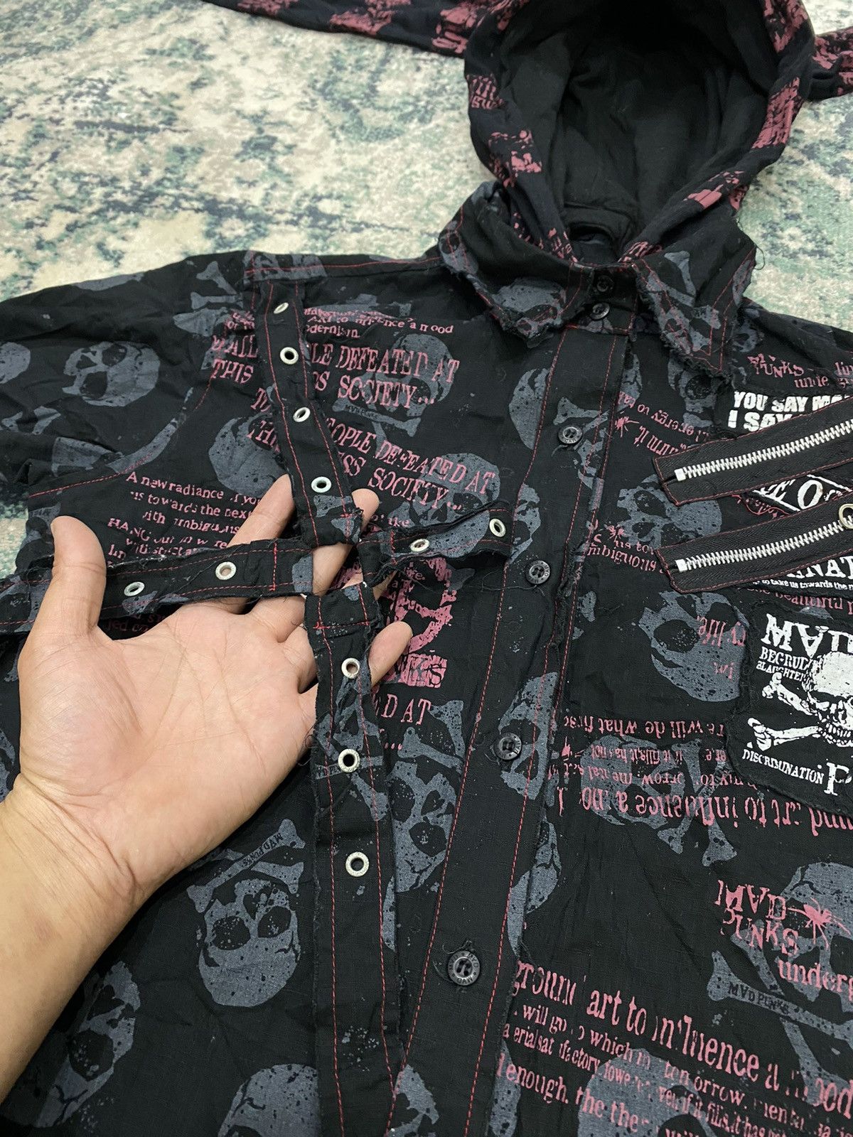 Mari's Rock Rare Mad Punks Bunny Ear Bondage Shirt Size US S / EU 44-46 / 1 - 4 Thumbnail