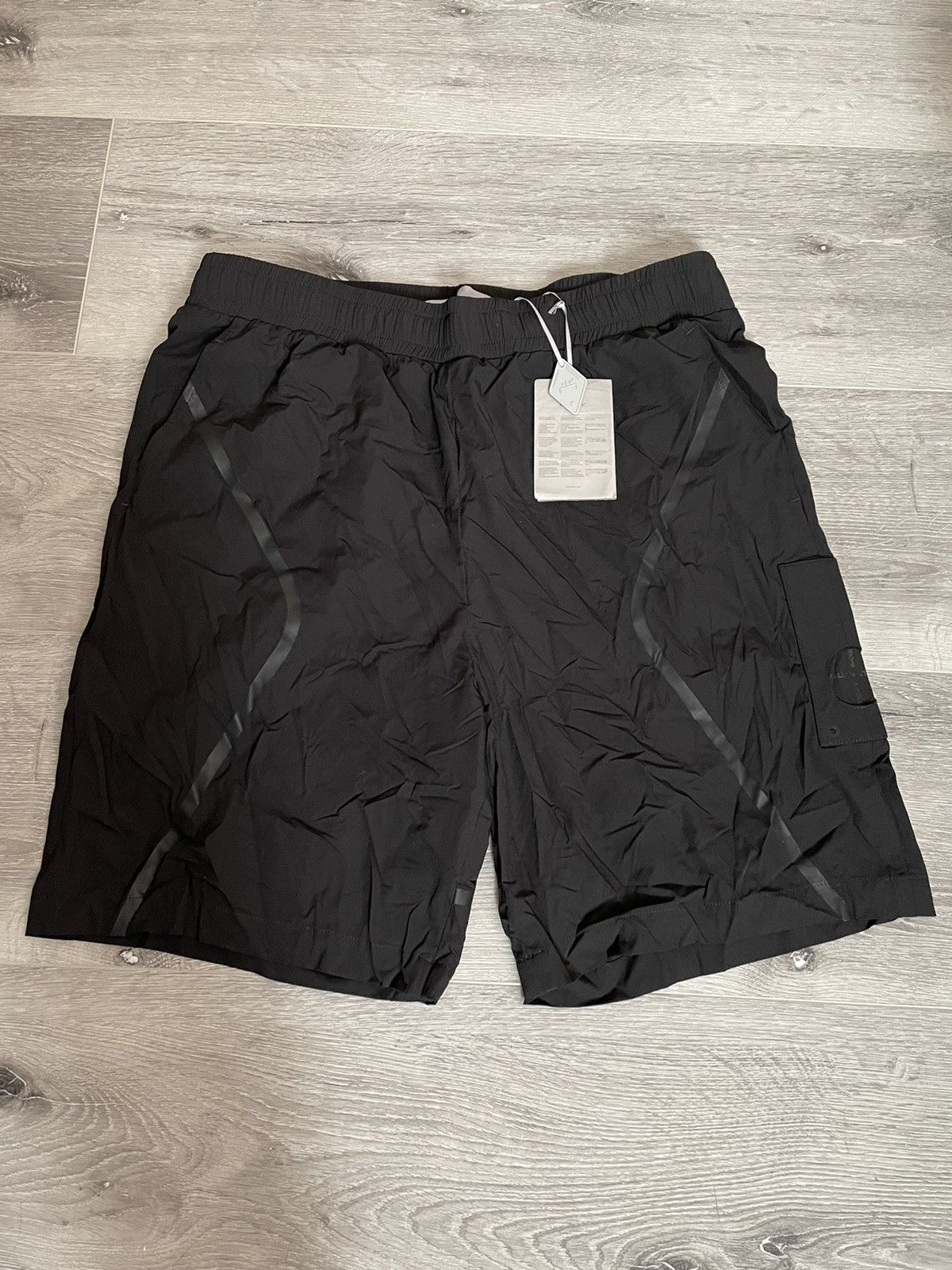 image of A Cold Wall Welded Tech Shorts in Black, Men's (Size 33)
