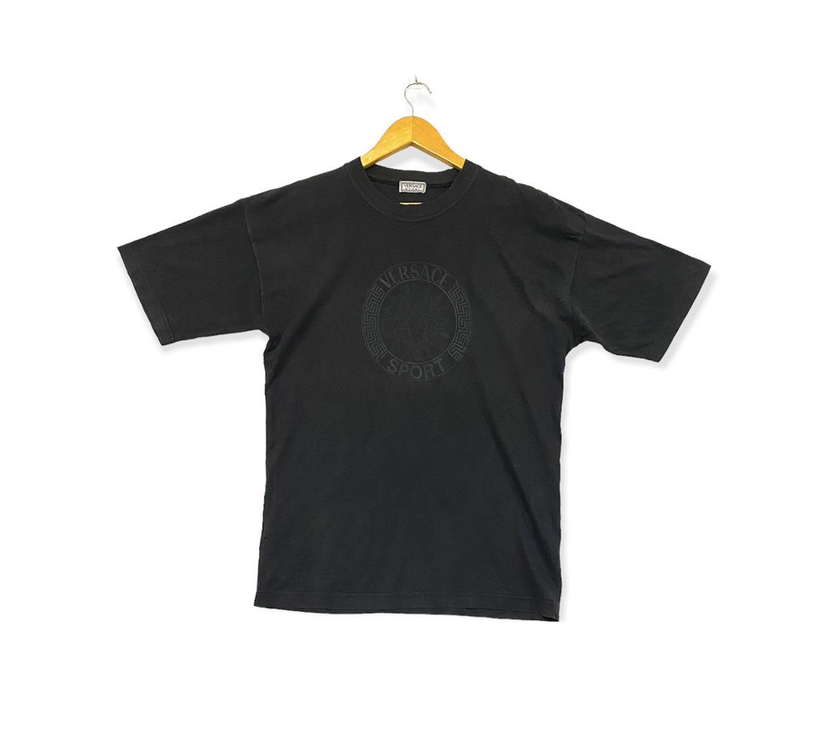 vintage VERSACE SPORT big logo t-shirts