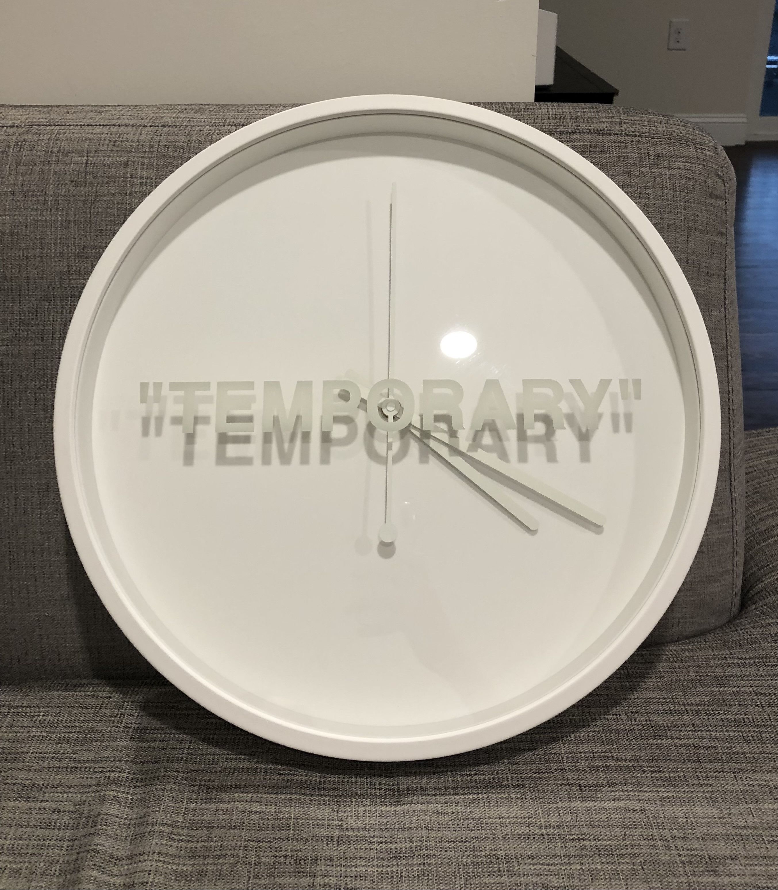 570395_7