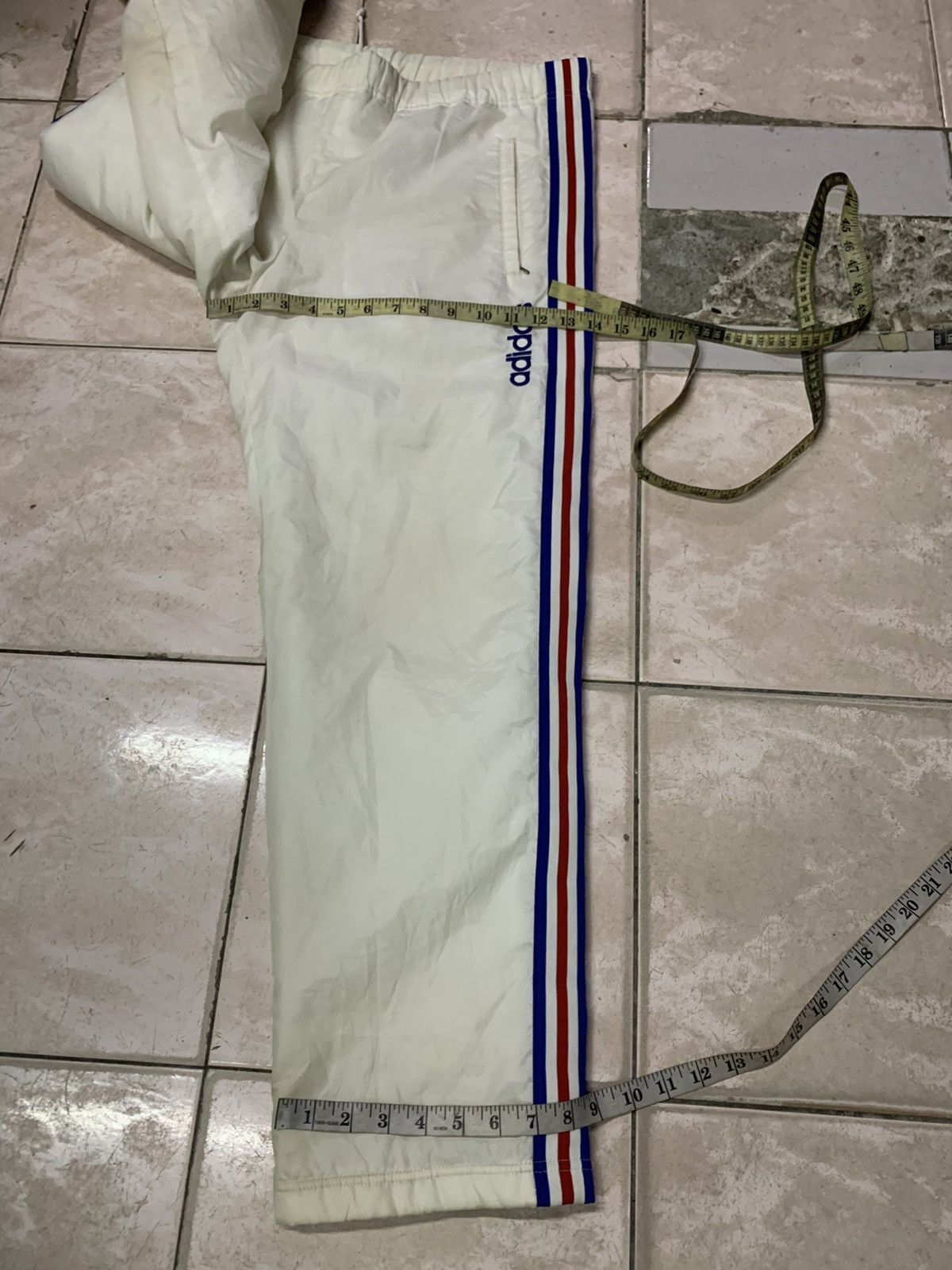 Adidas Adidas outdoor Size US 34 / EU 50 - 14 Thumbnail