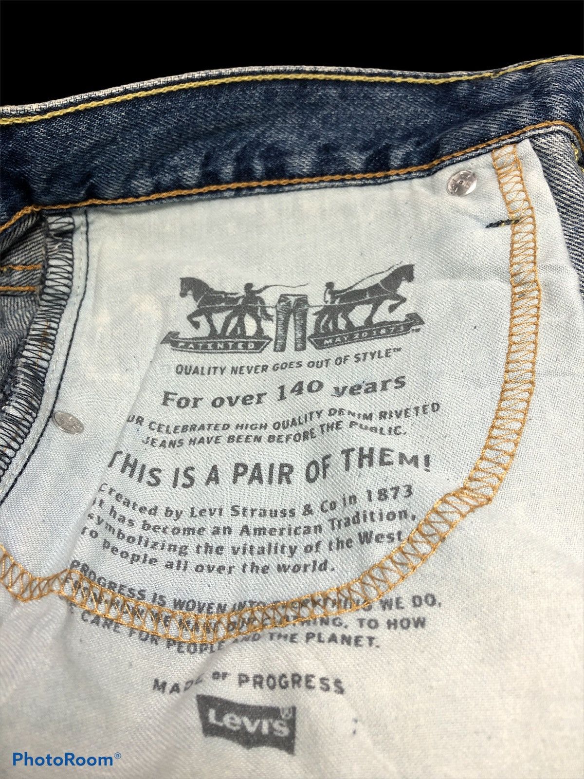 Levi's BOOTCUT LEVIS 527 140 years EDITION DISTRESSED DENIM Size US 33 - 3 Thumbnail