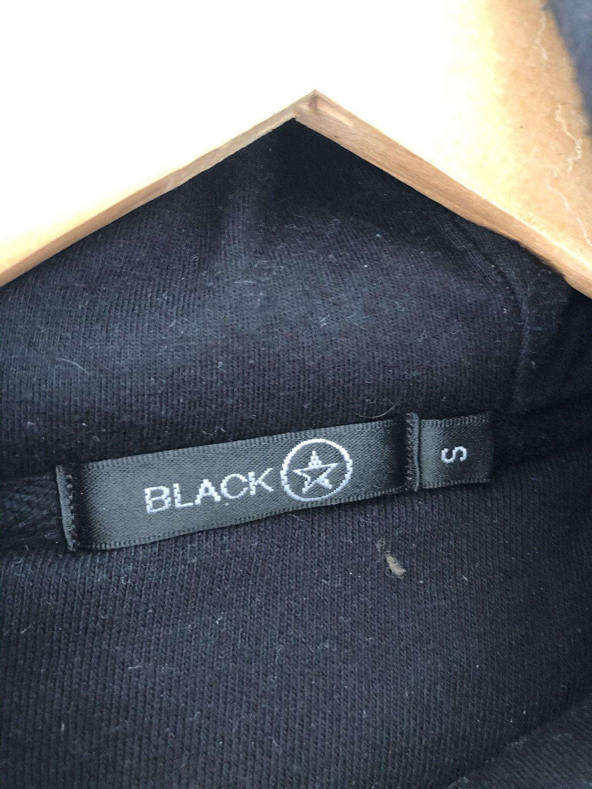 Other Black star black hoodie Size US S / EU 44-46 / 1 - 8 Thumbnail