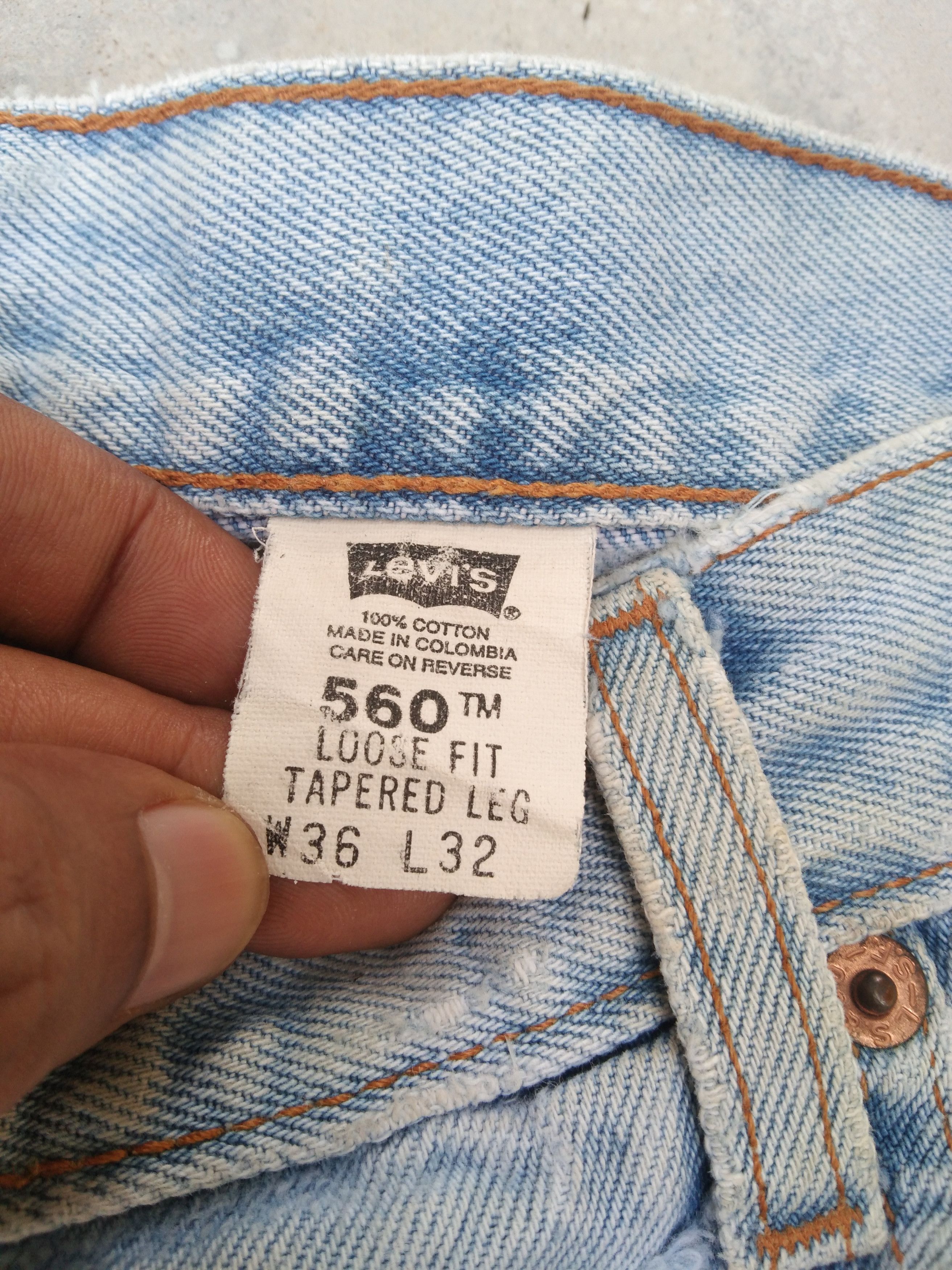 Jean × Levi's × Vintage Vintage Levis 560 Loose Distressed Jeans 36x32 Size US 36 / EU 52 - 12 Thumbnail