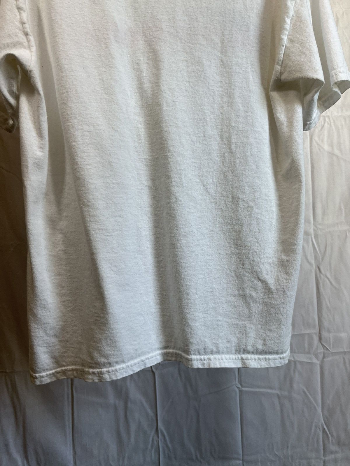 Vintage CHICAGO Gun Shot Revolver Tee Size US M / EU 48-50 / 2 - 12 Thumbnail