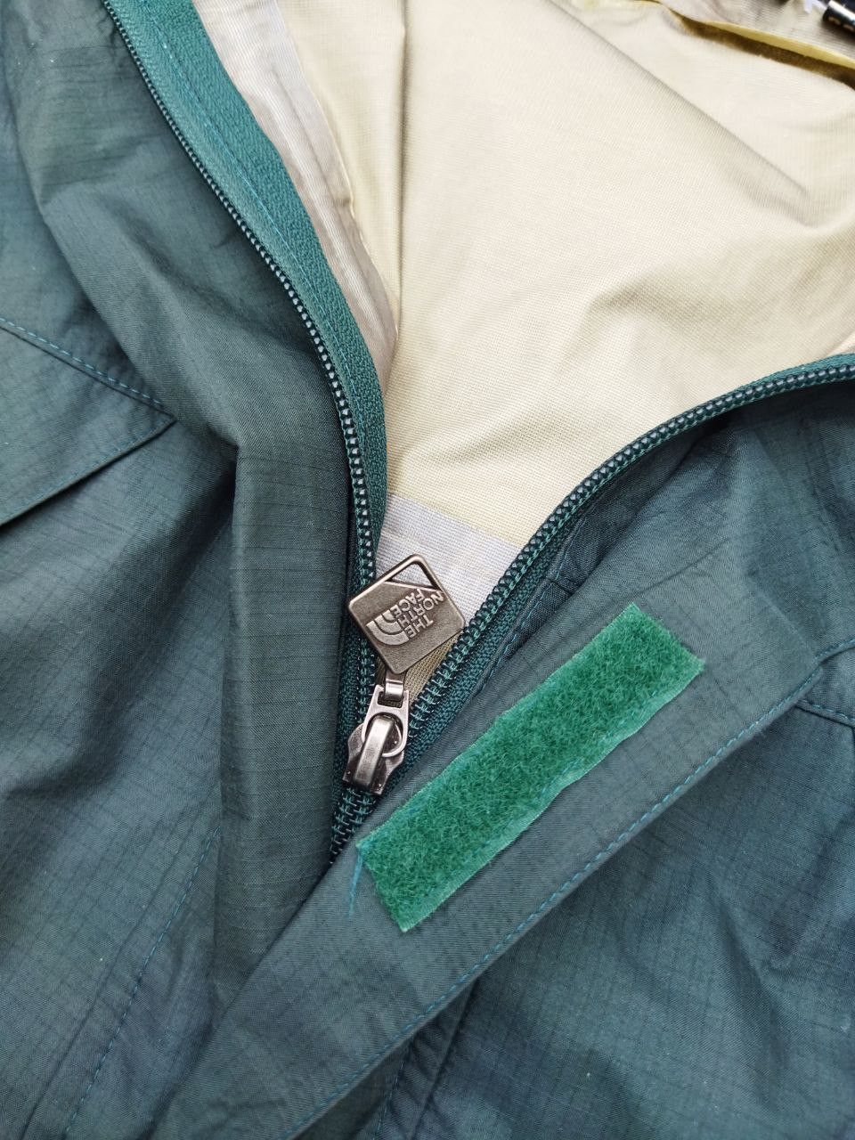 The North Face Goretex Jacket - Size S