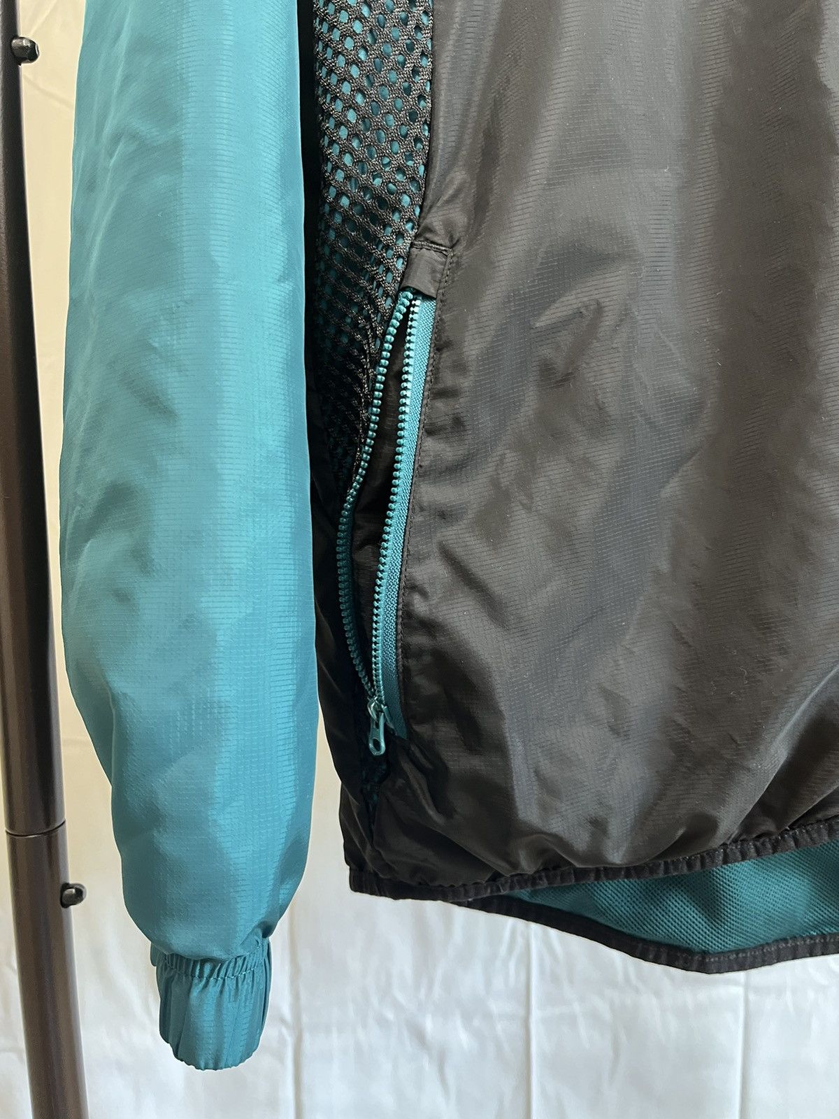 Russell Athletic Russell Athletic Teal Windbreaker Hooded Jacket Size US M / EU 48-50 / 2 - 9 Thumbnail