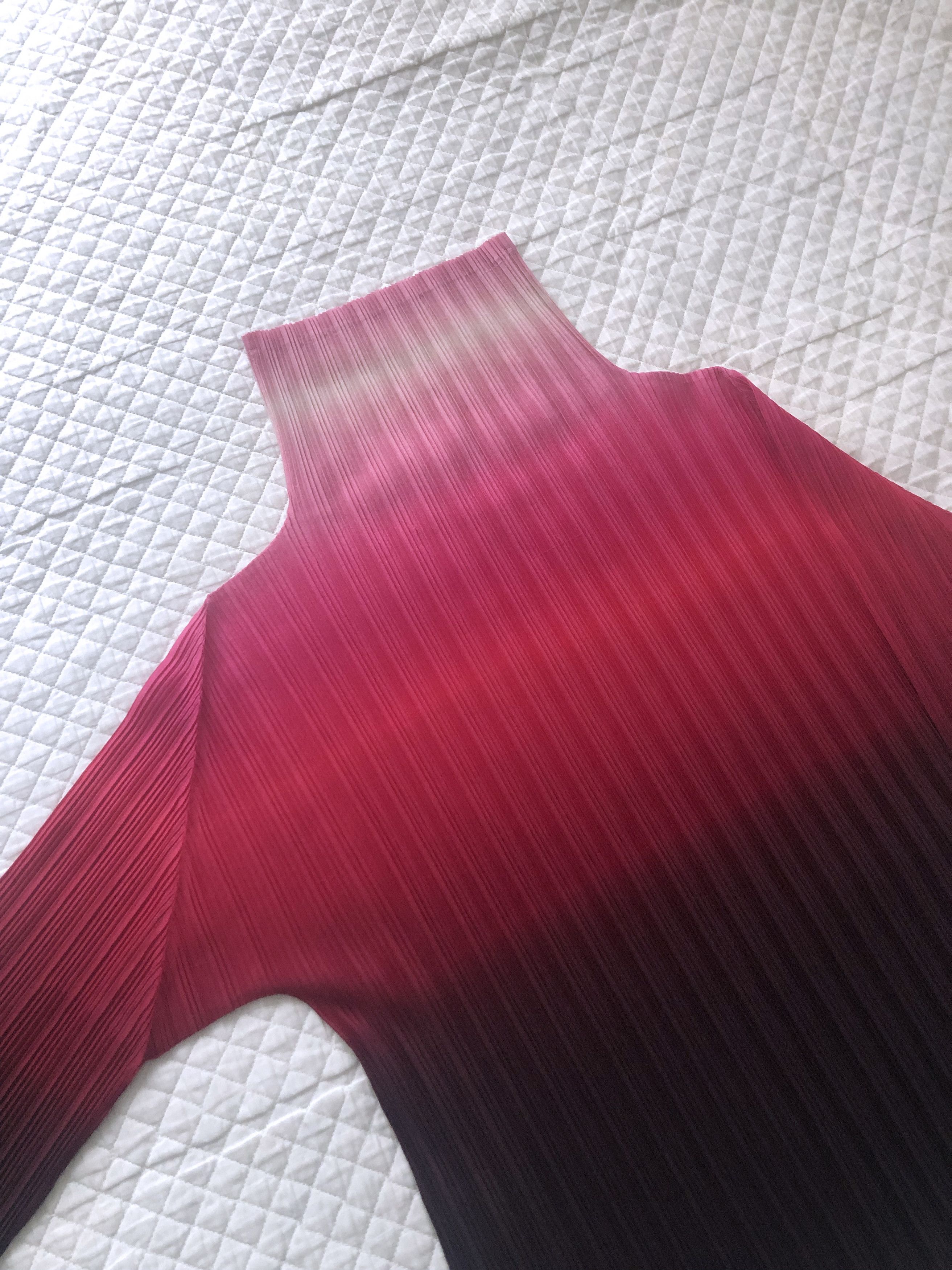 Issey Miyake Pleats Please gradient long sleeve Size S / US 4 / IT 40 - 2 Thumbnail