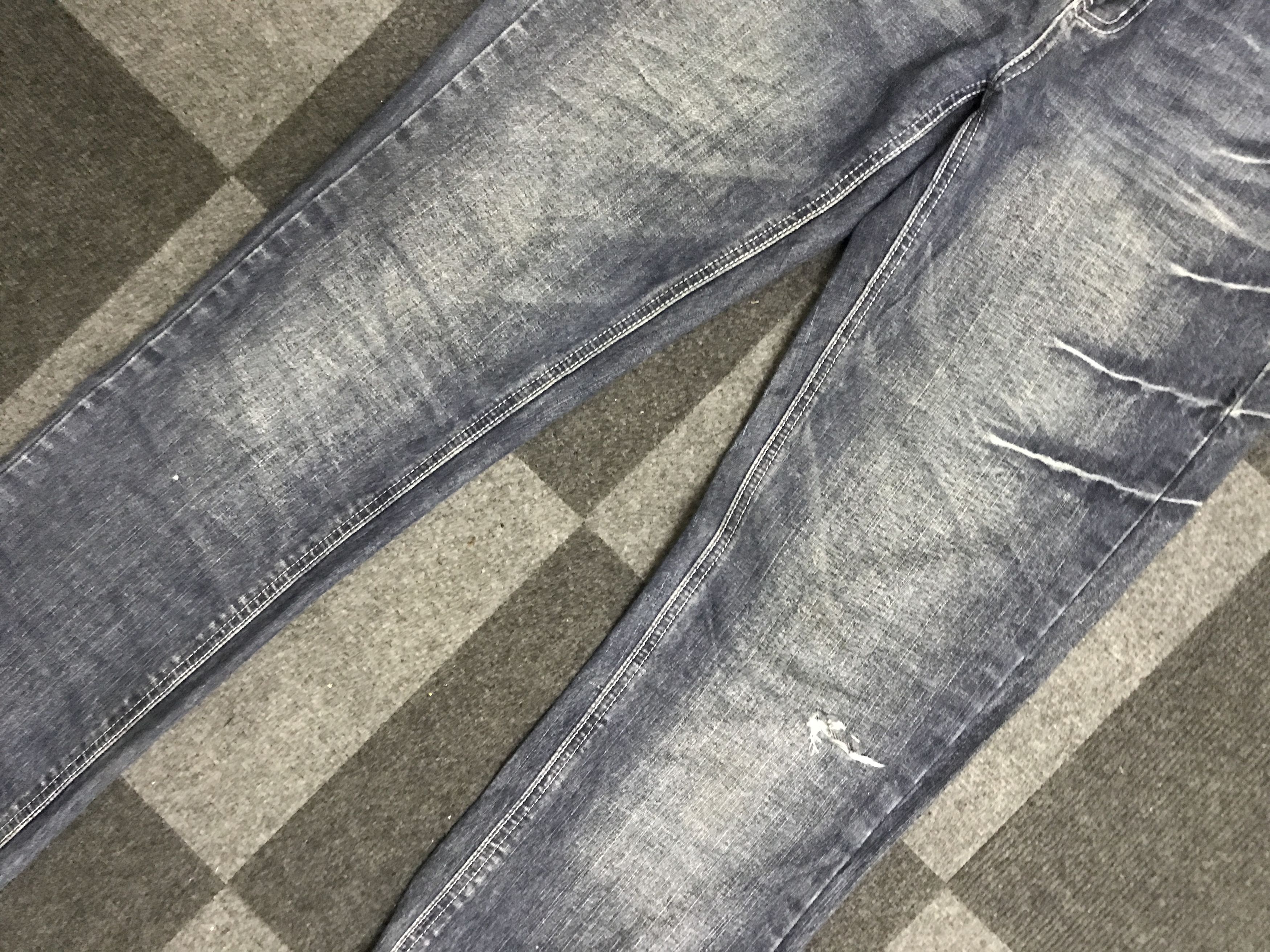 Japanese Brand D140 Forest Attraction Slashes Fades Light Jeans Size US 31 - 5 Thumbnail