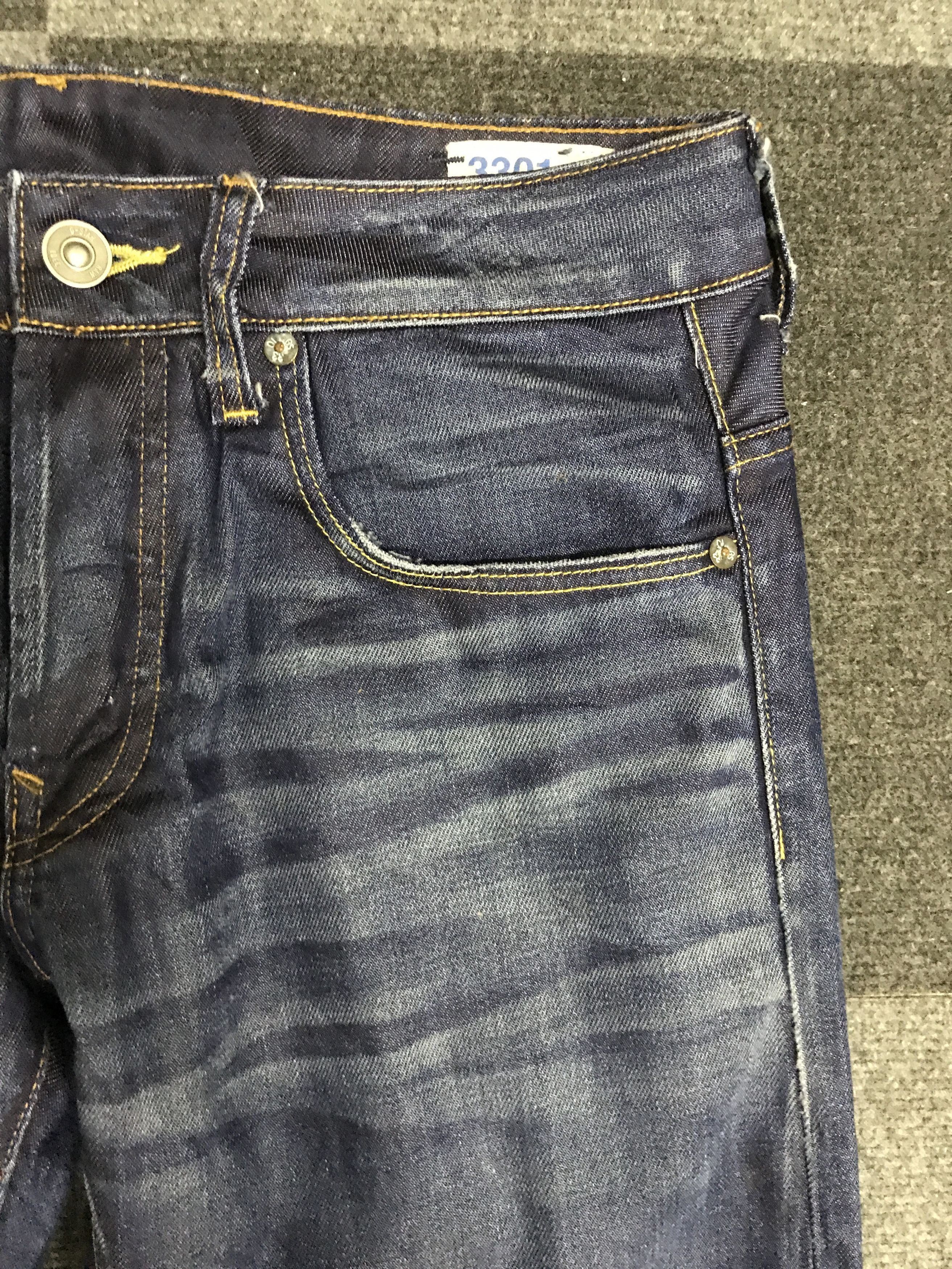 G-Star × Japanese Brand D143 GSTAR Skinny Distressed Jeans Size US 33 - 8 Thumbnail