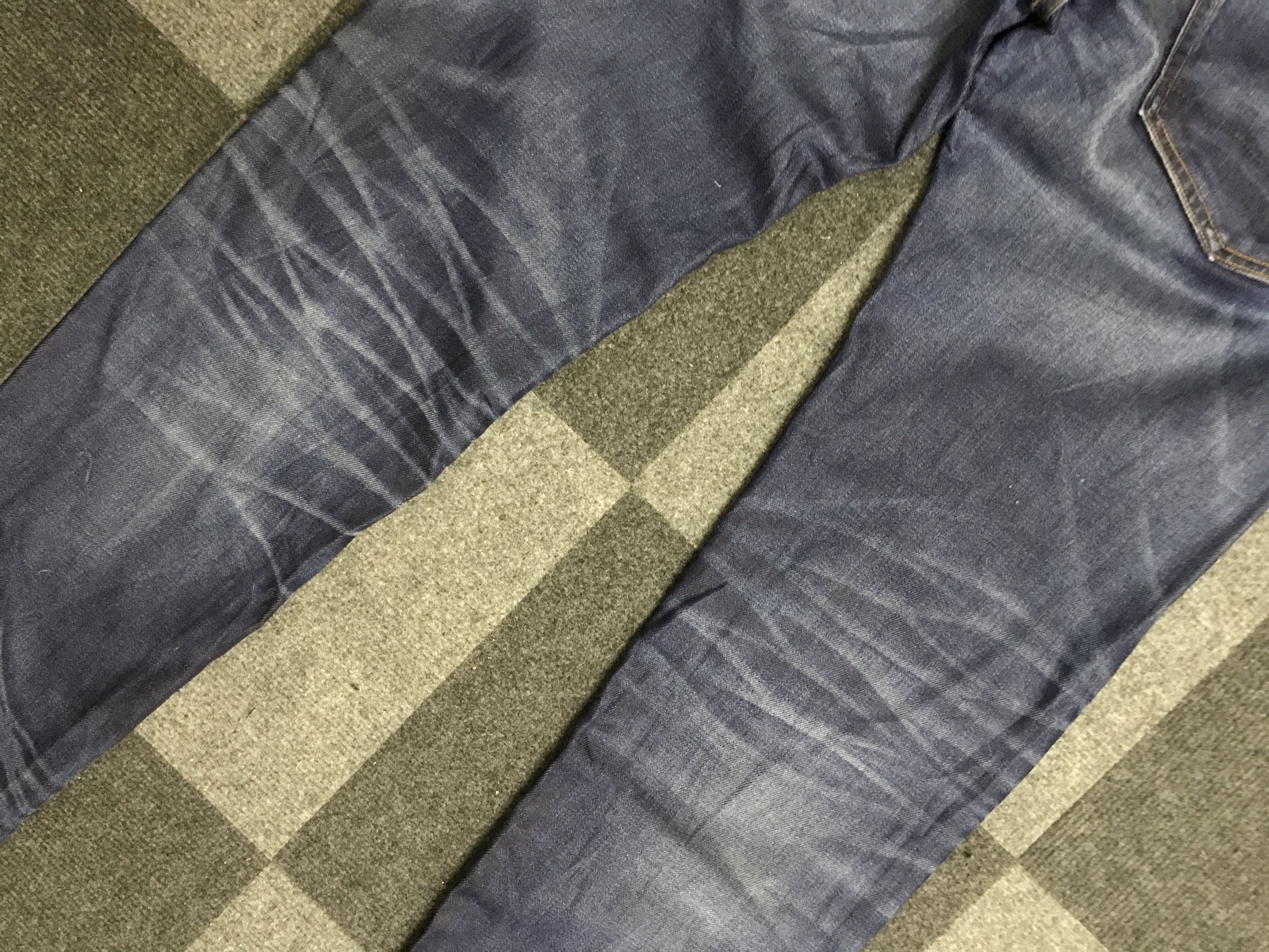 G-Star × Japanese Brand D143 GSTAR Skinny Distressed Jeans Size US 33 - 14 Thumbnail