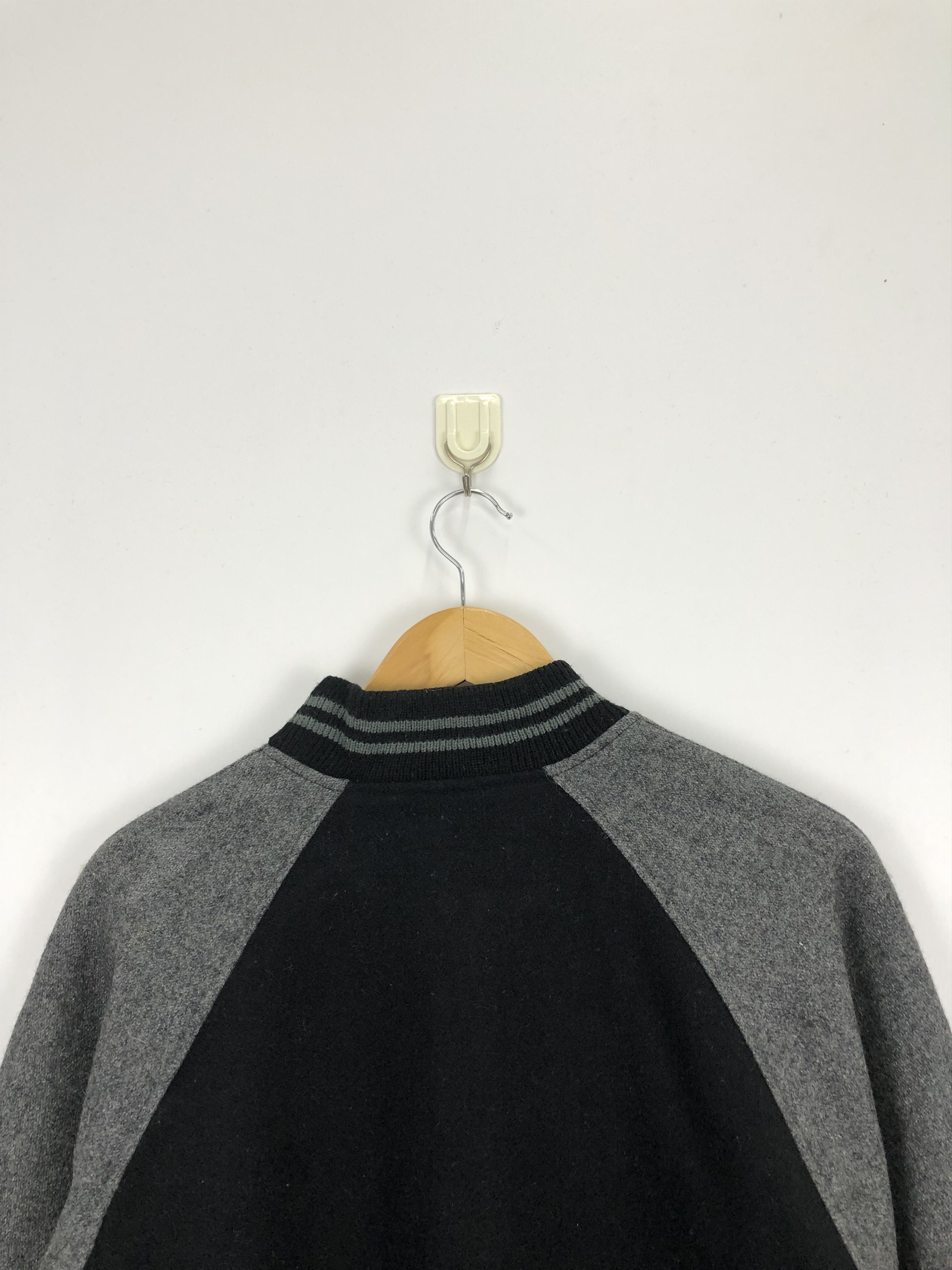 Japanese Brand Vintage Japanese Brand Wool Varsity Jacket V0300 Size US M / EU 48-50 / 2 - 4 Thumbnail