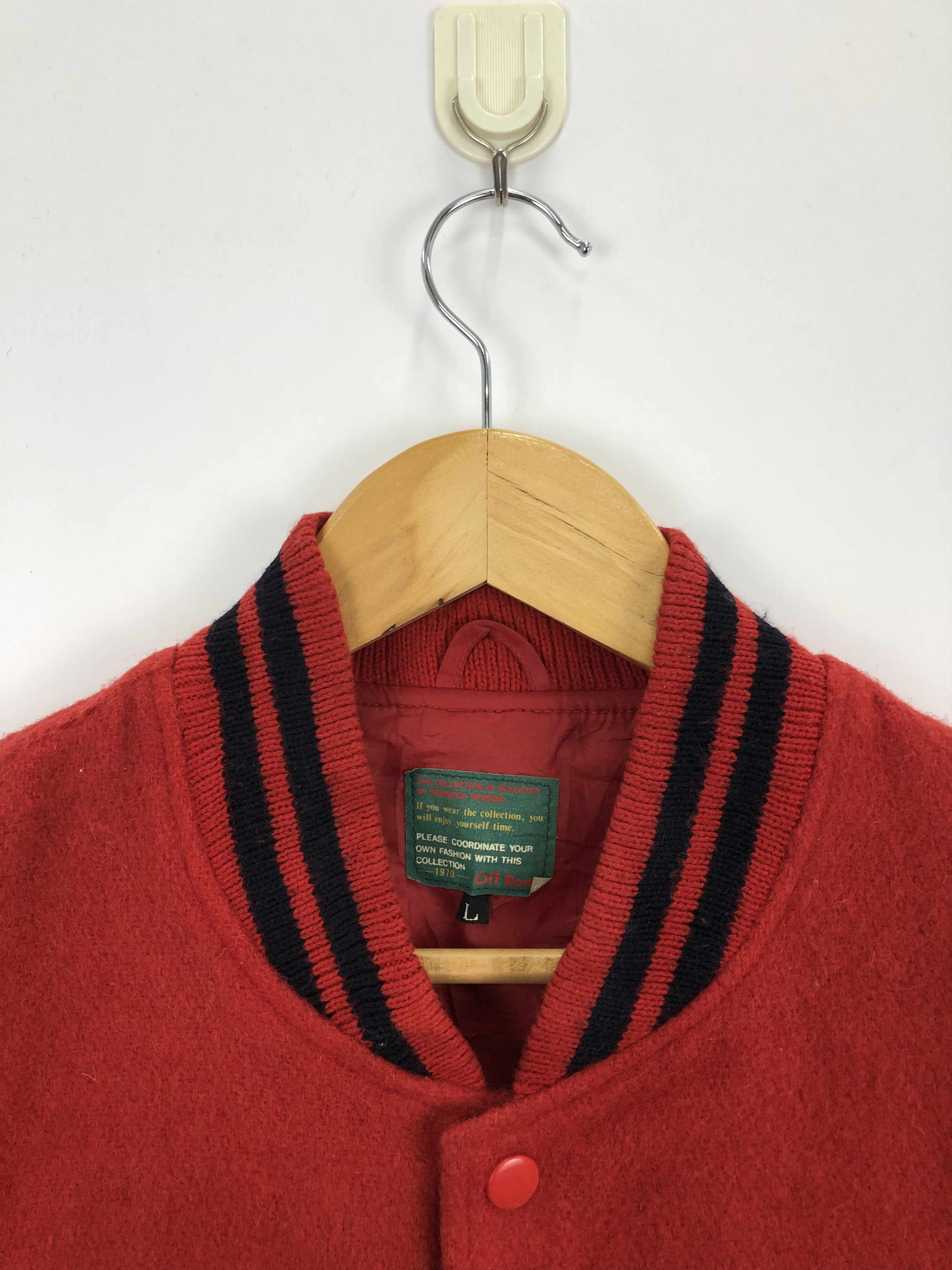 Vintage Vintage Off Road Wool Varsity Jacket Red V0299 Size US L / EU 52-54 / 3 - 7 Thumbnail
