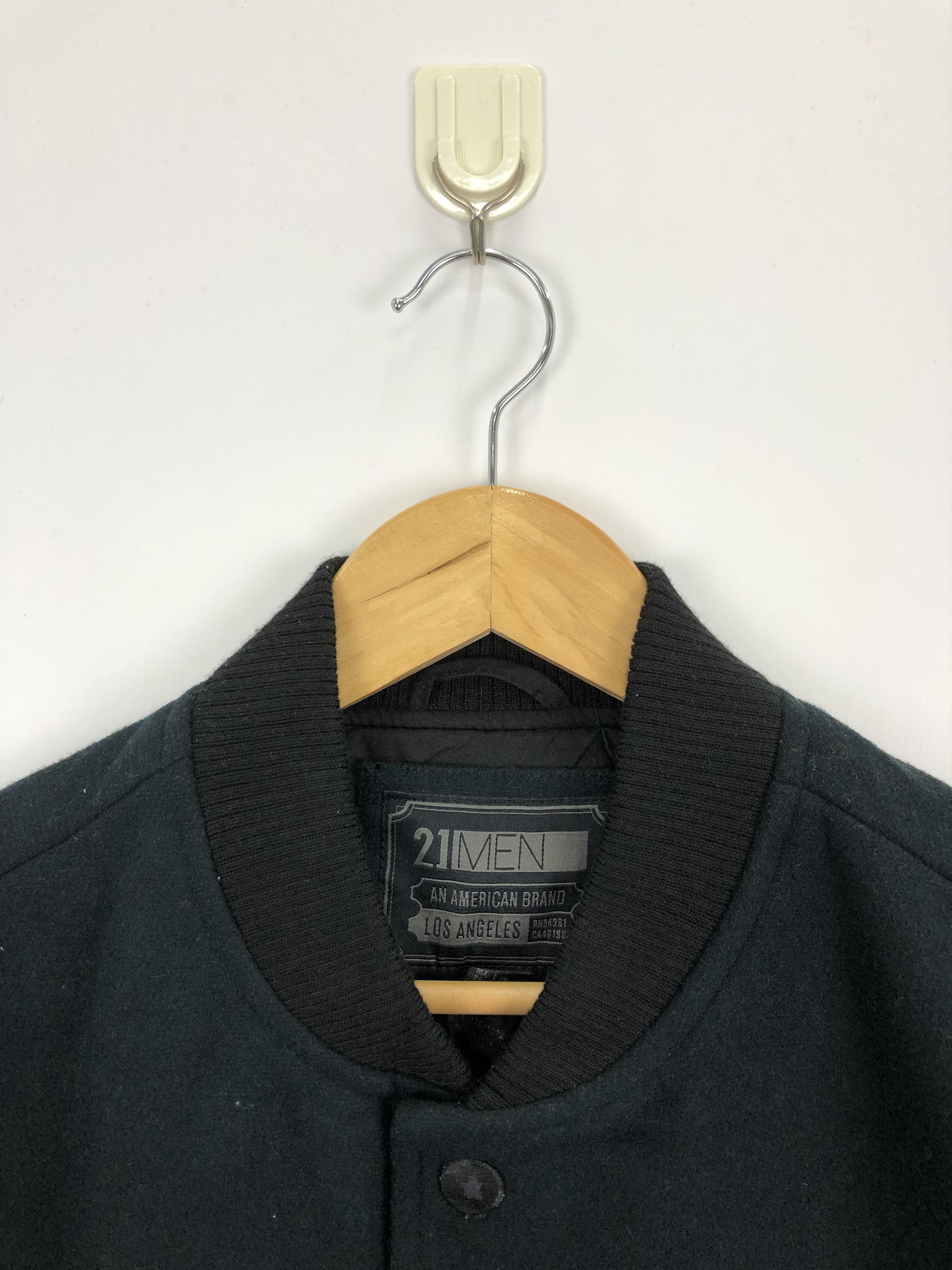 21 Men Vintage 21 Men Wool Varsity Jacket V0293 Size US L / EU 52-54 / 3 - 7 Thumbnail
