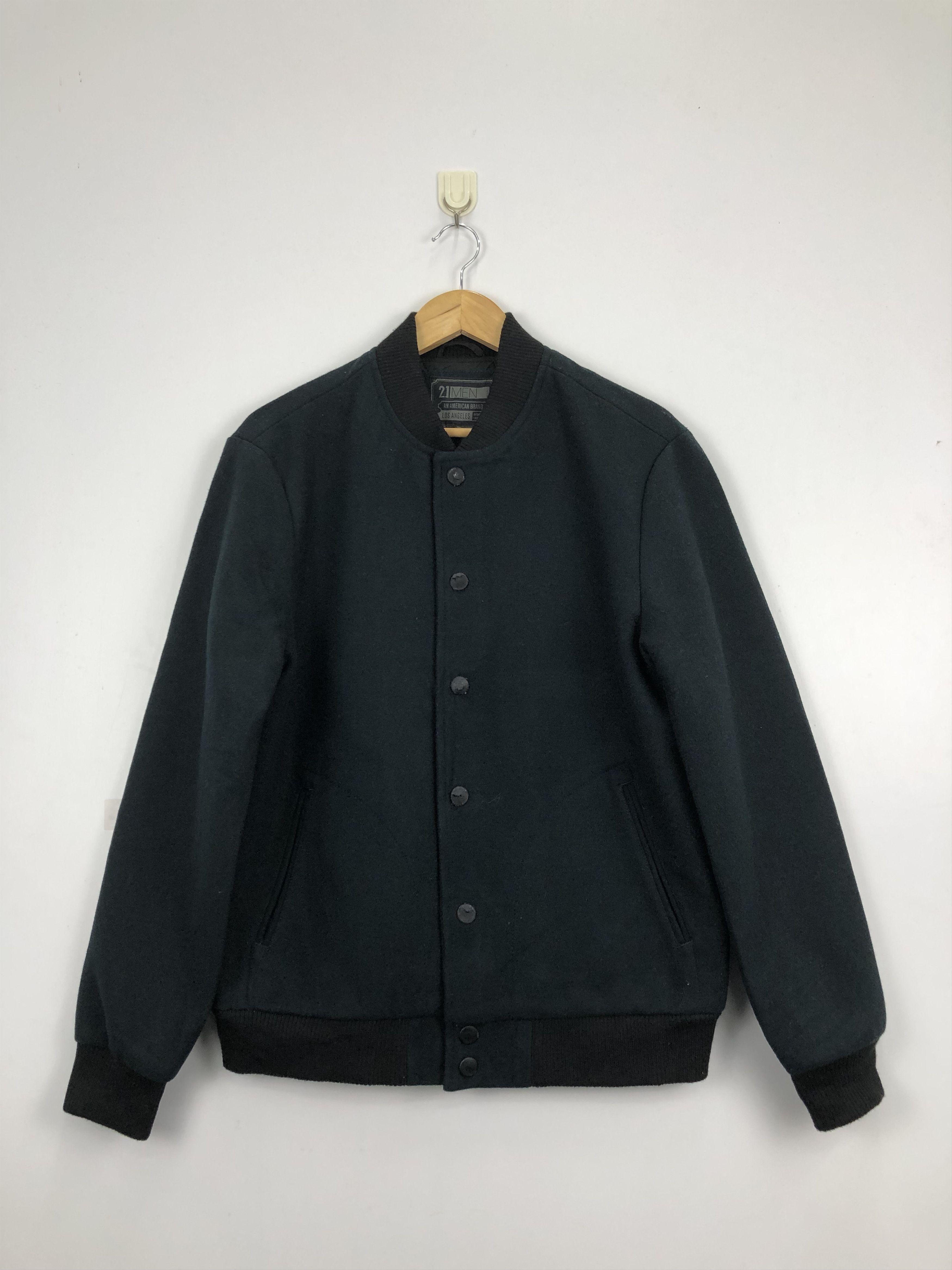 21 Men Vintage 21 Men Wool Varsity Jacket V0293 Size US L / EU 52-54 / 3 - 1 Thumbnail