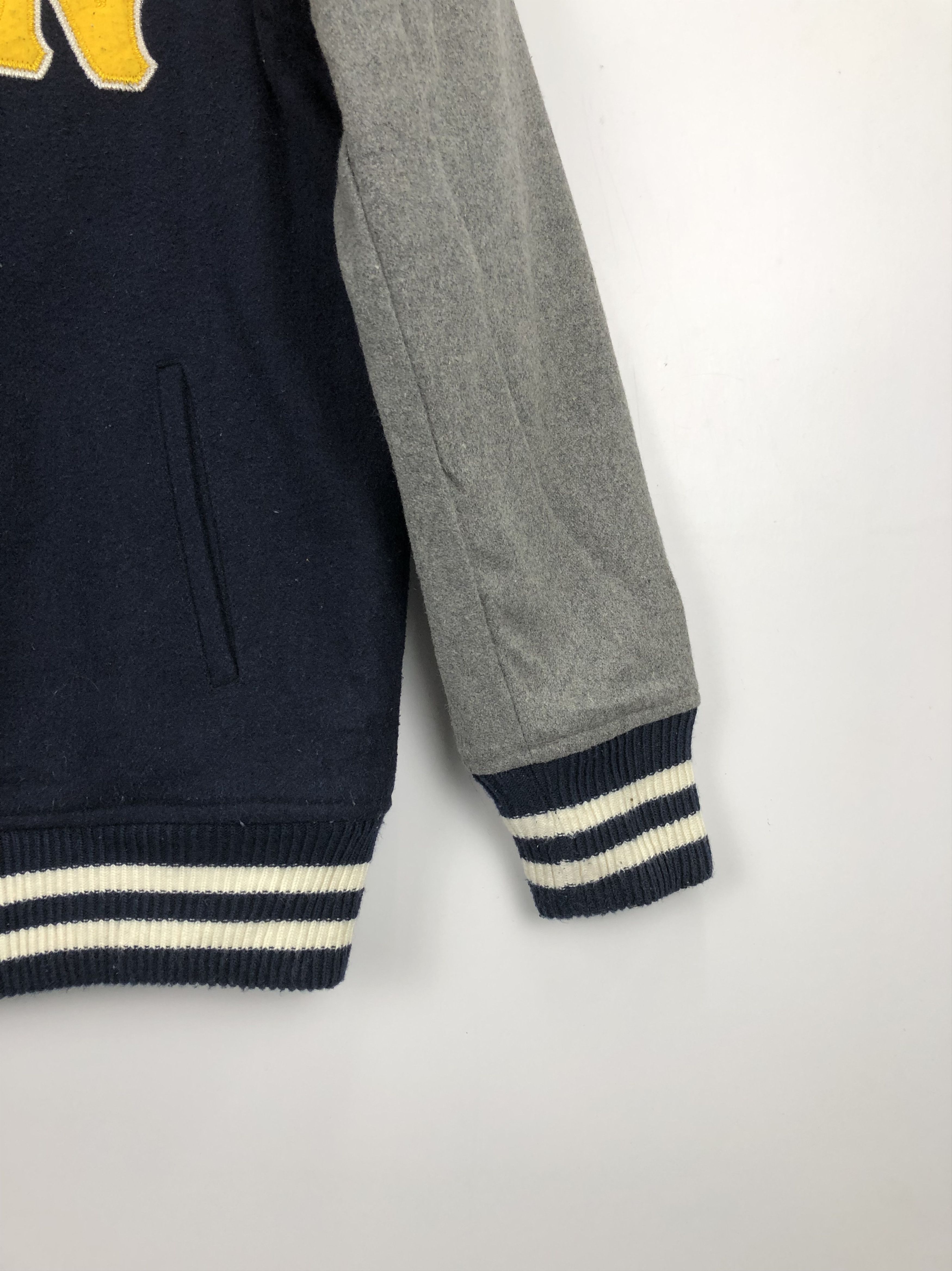 Champion Vintage Champion Wool Varsity Jacket V0317 Size US M / EU 48-50 / 2 - 6 Thumbnail