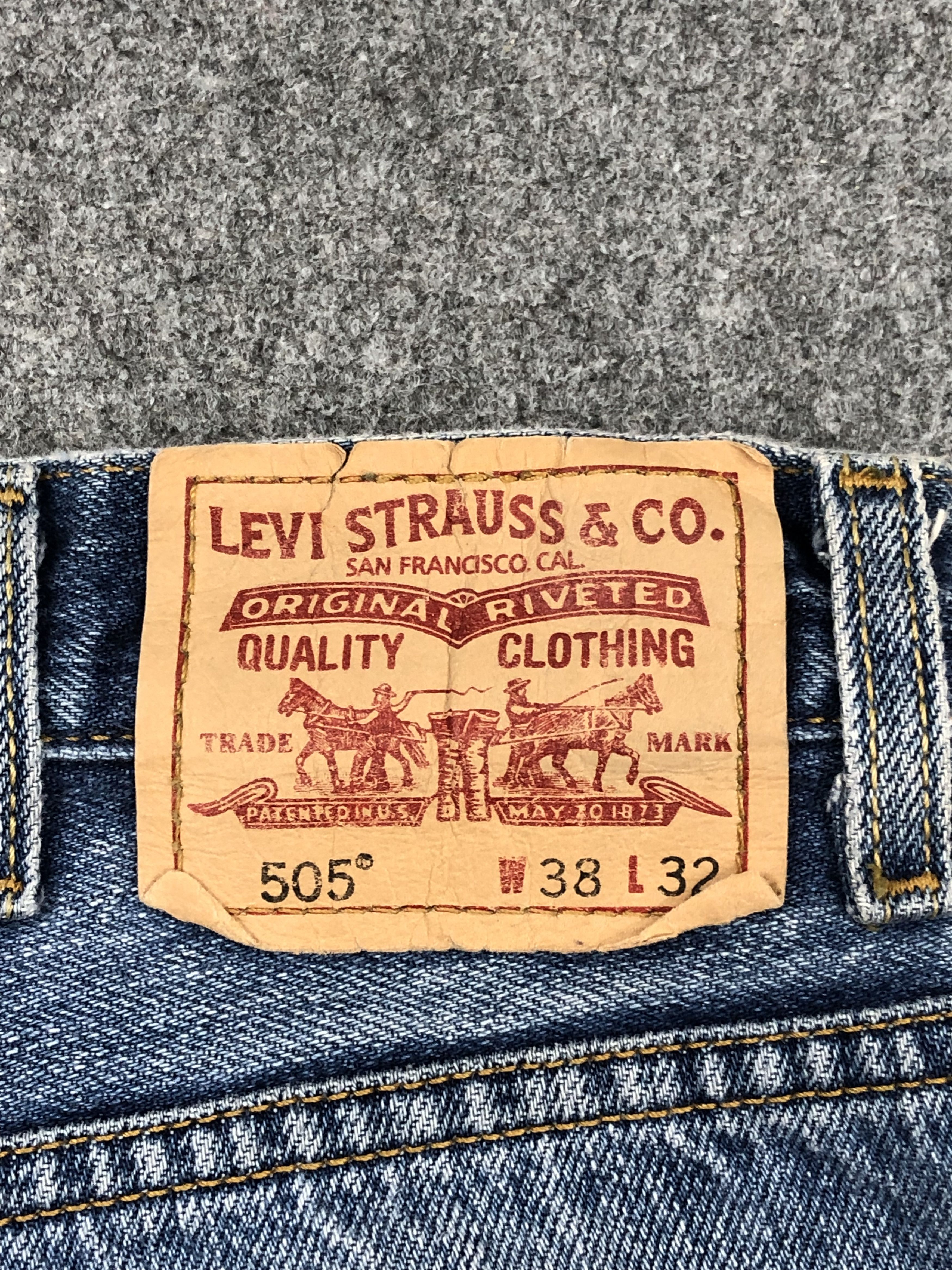Levi's Vintage Levis 505 Faded Blue Jeans DP1589 Size US 37 - 5 Thumbnail