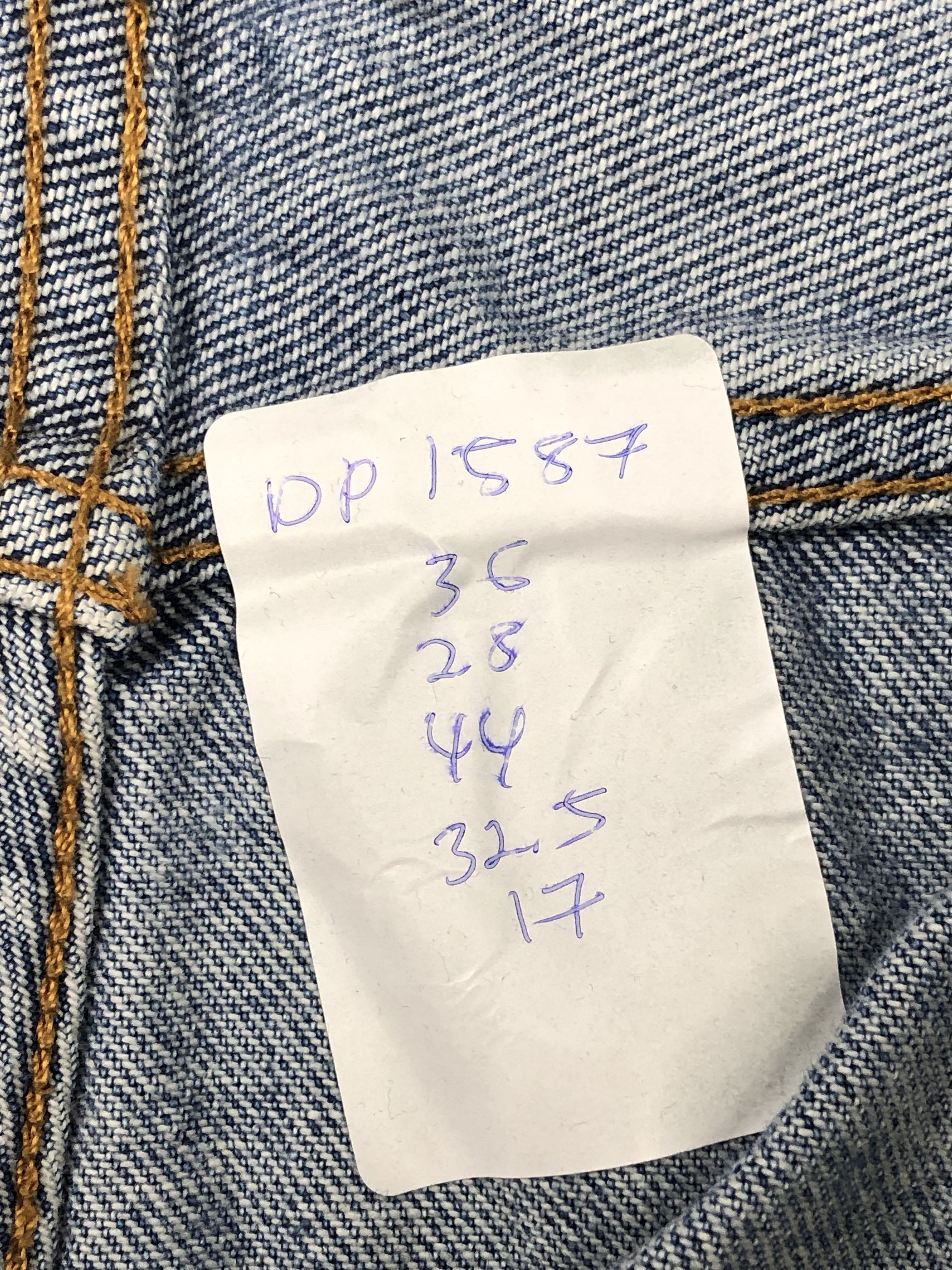 Levi's Vintage Levis 550 Denim DP1587 Size US 36 / EU 52 - 13 Thumbnail