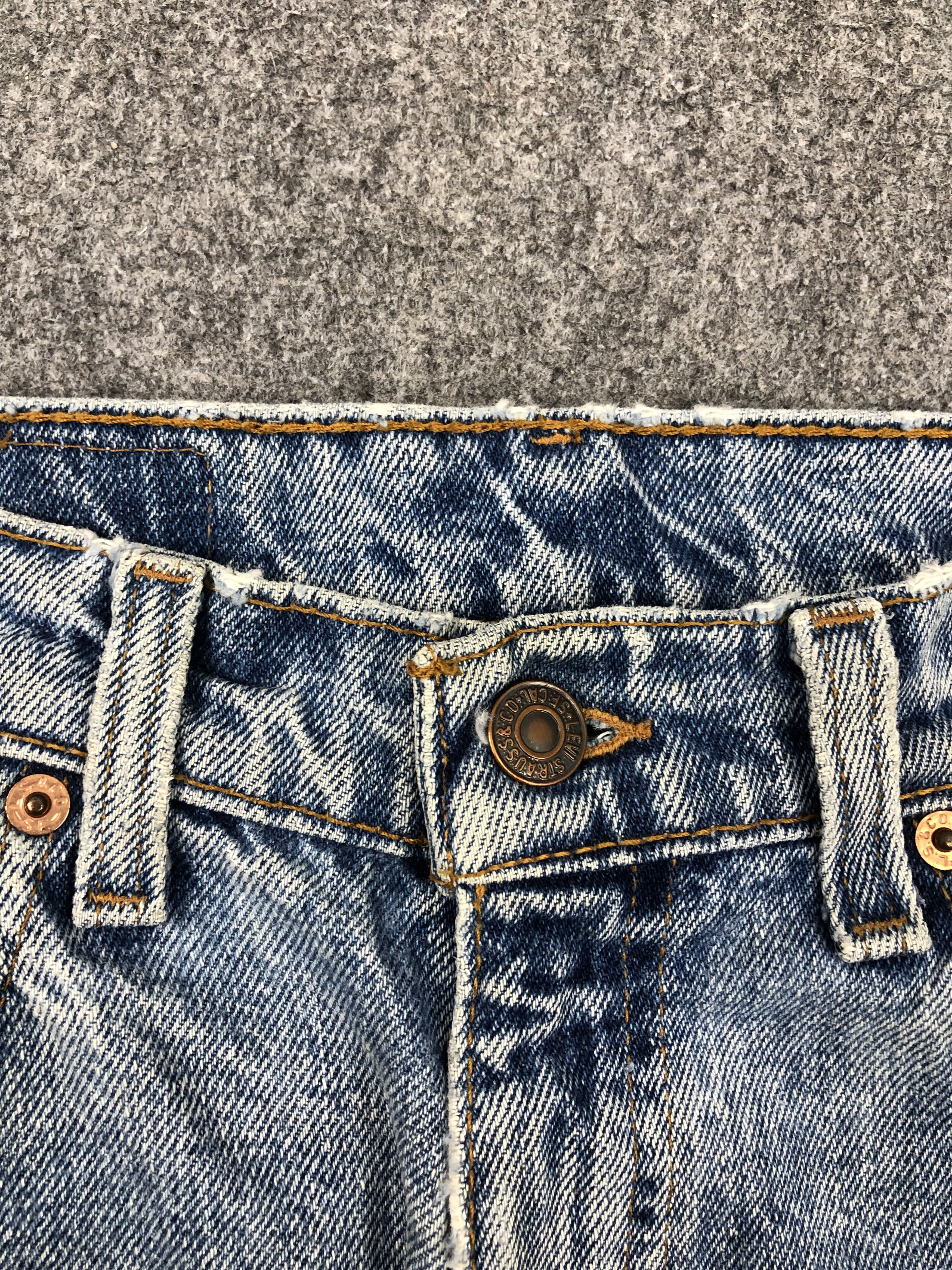 Levi's Vintage 90s Levis 550 Faded Jeans DP1586 Size US 28 / EU 44 - 10 Thumbnail