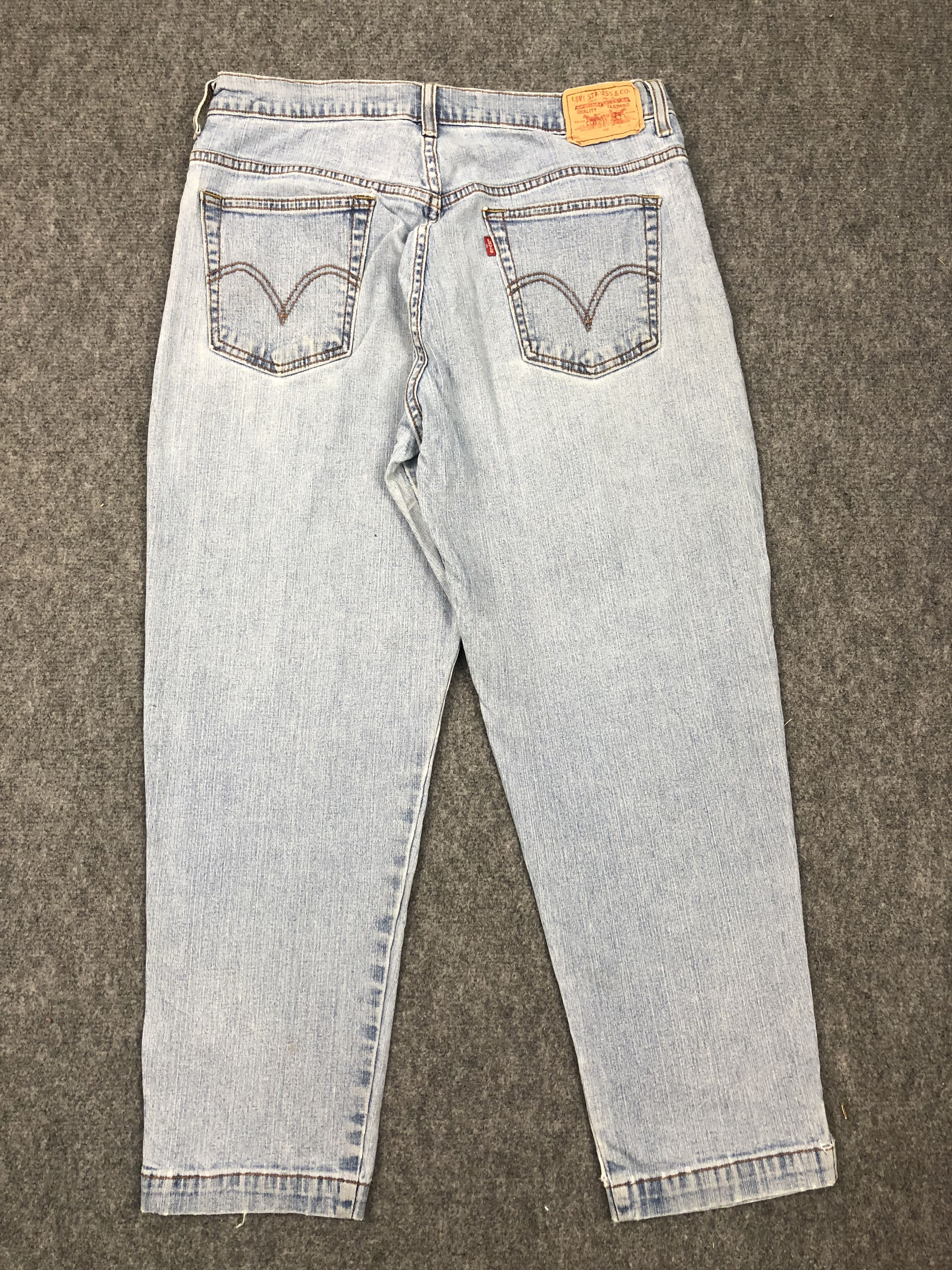 Levi's Vintage Levis Classic Blue Denim Jeans Acidwash Style DP0211 Size US 32 / EU 48 - 3 Thumbnail