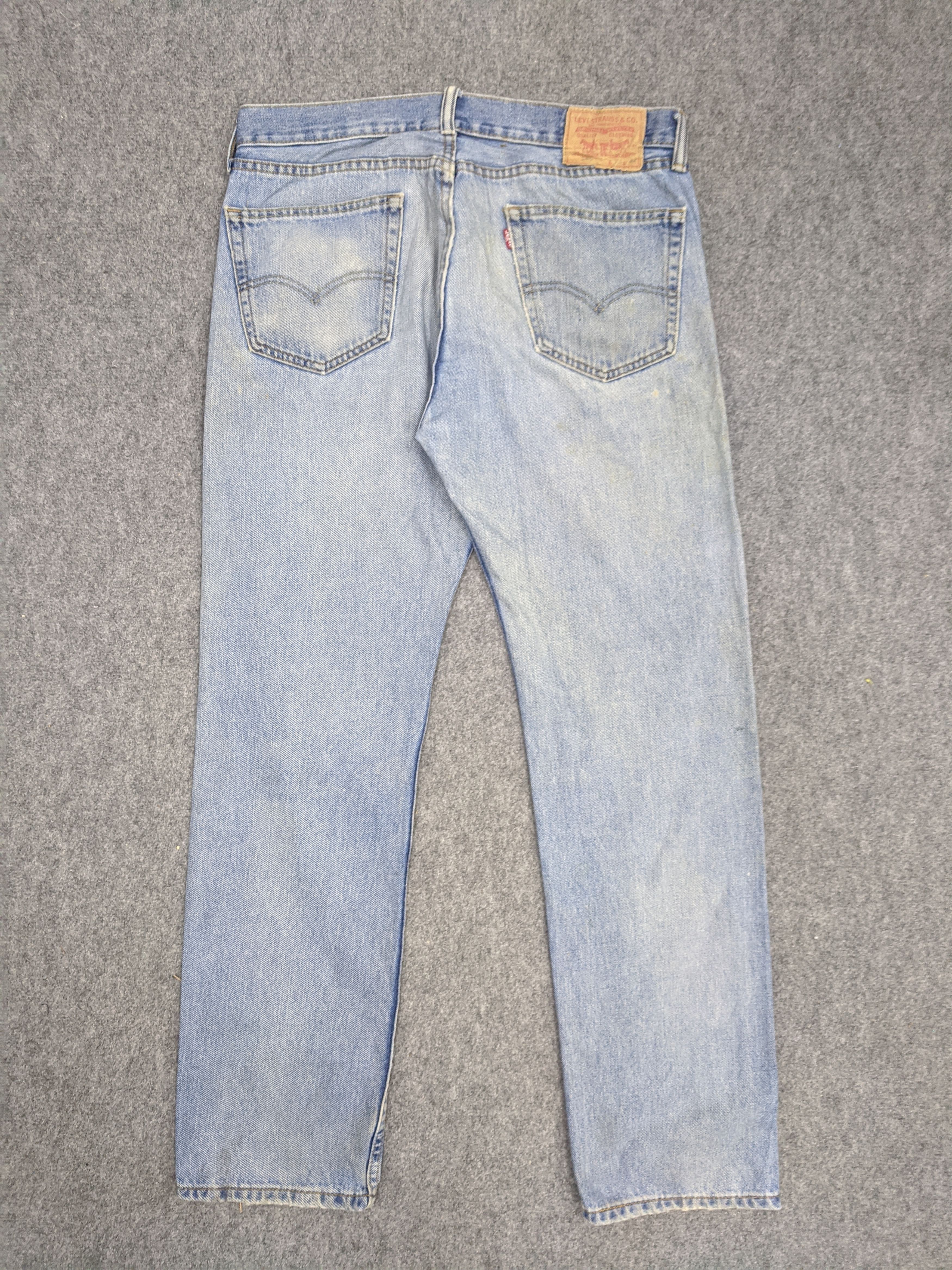 Levi's Vintage Levis 505 Light Wash Ripped Jeans DP0700 Size US 35 - 3 Thumbnail