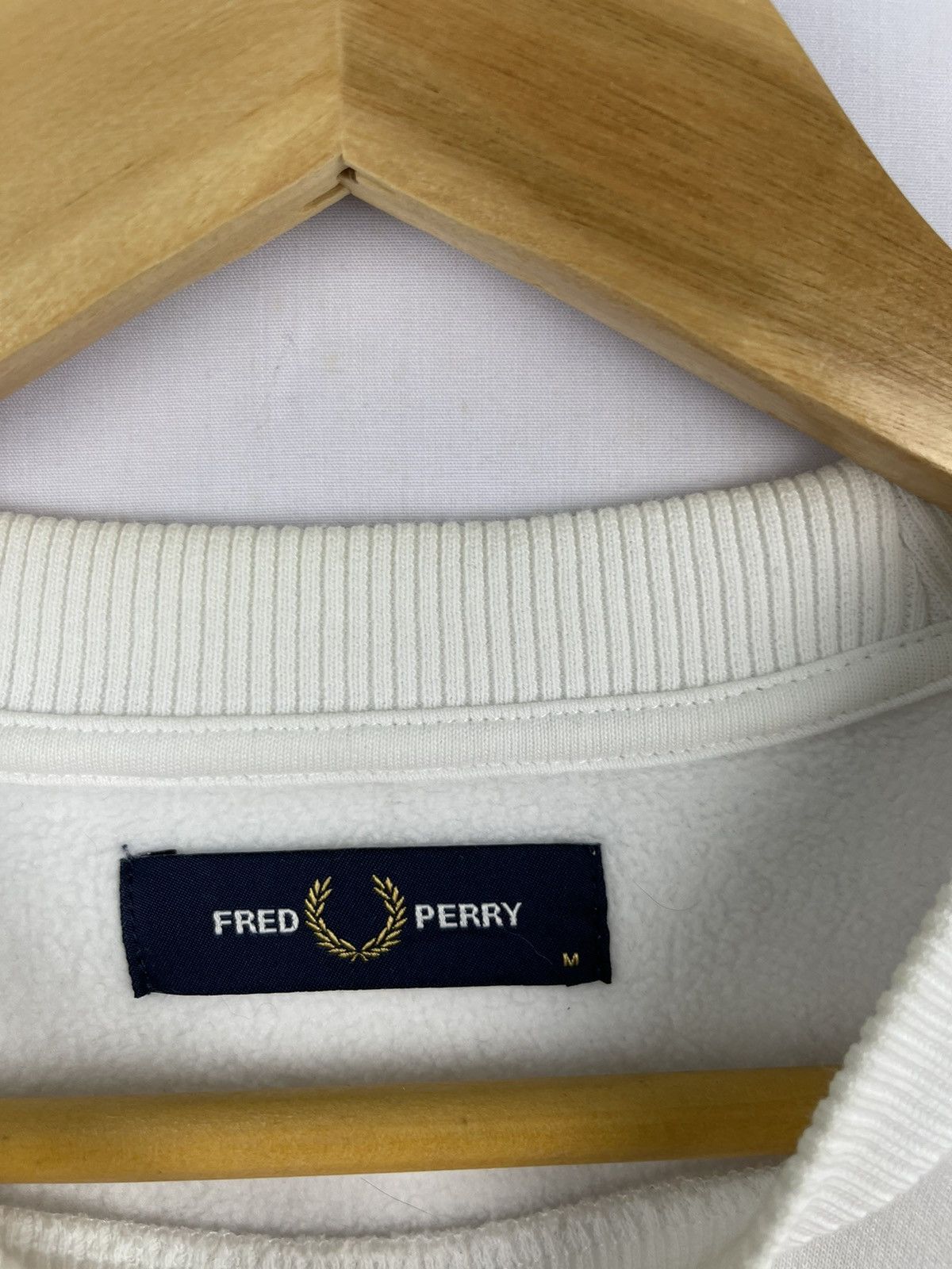 Fred Perry Fred Perry Centre Logo Sweatshirt White Size US M / EU 48-50 / 2 - 3 Thumbnail