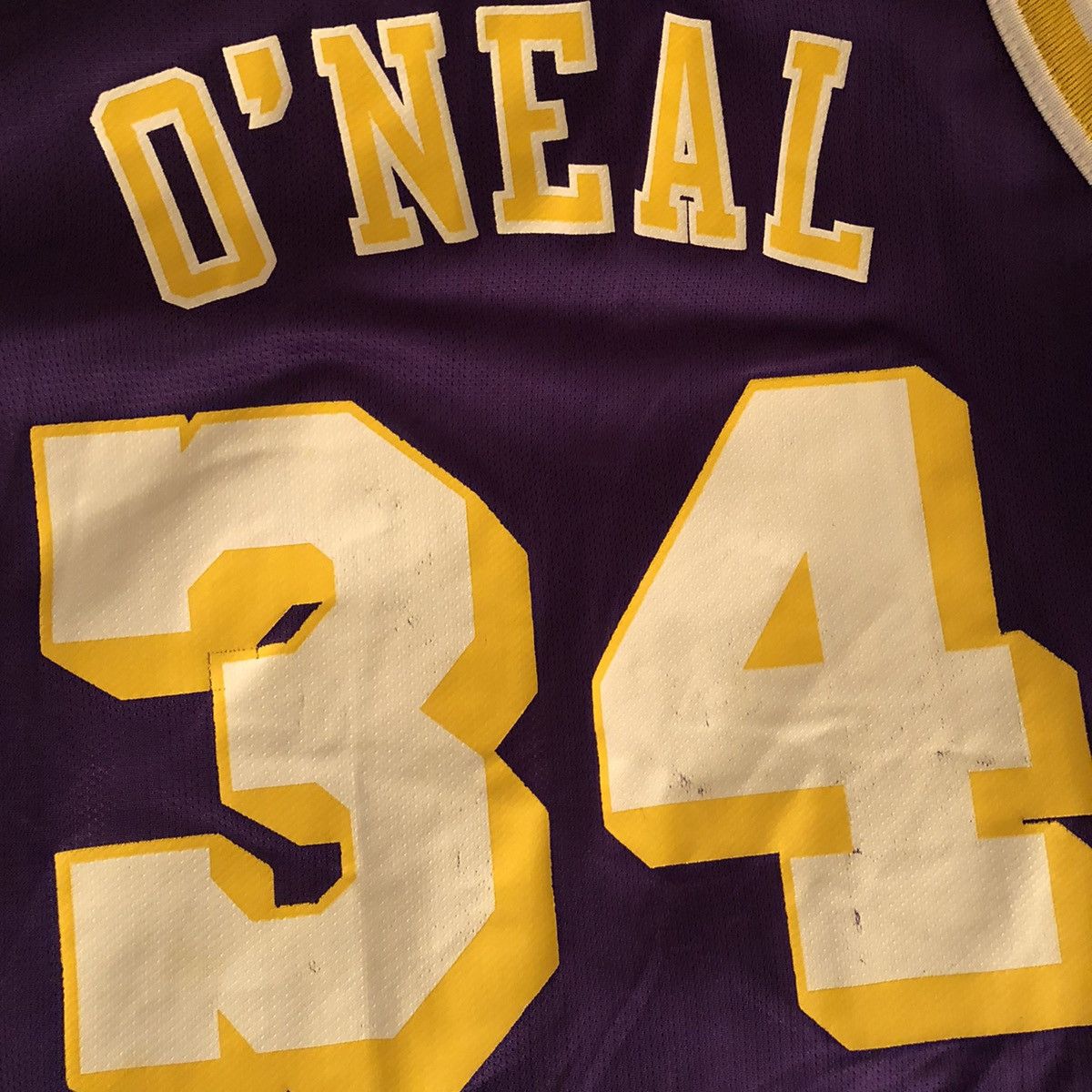 Champion × Vintage Vintage 90s Shaquille O’Neal LA Lakers purple jersey 44 L Size US L / EU 52-54 / 3 - 4 Thumbnail