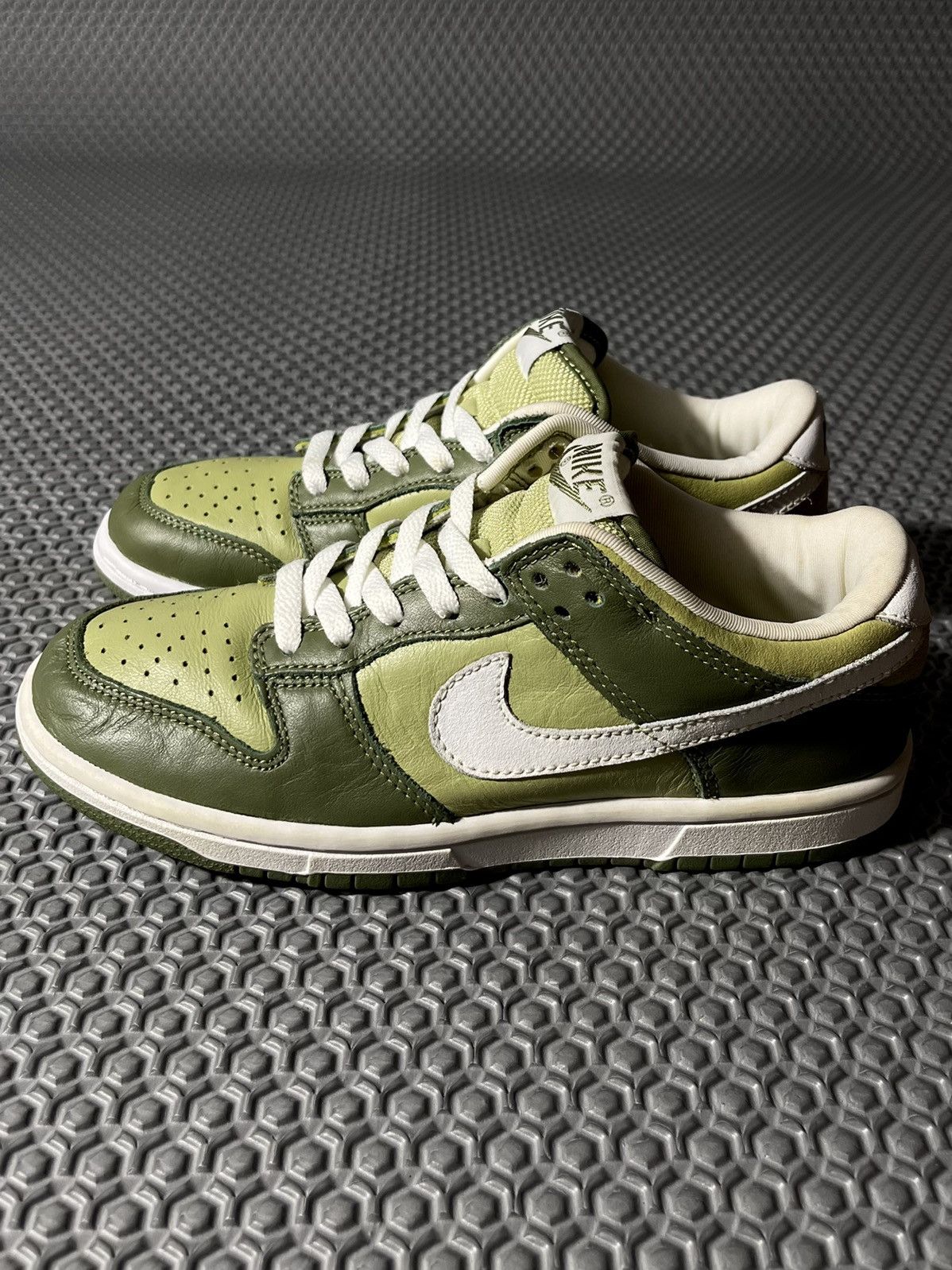 2002 nike sb dunks