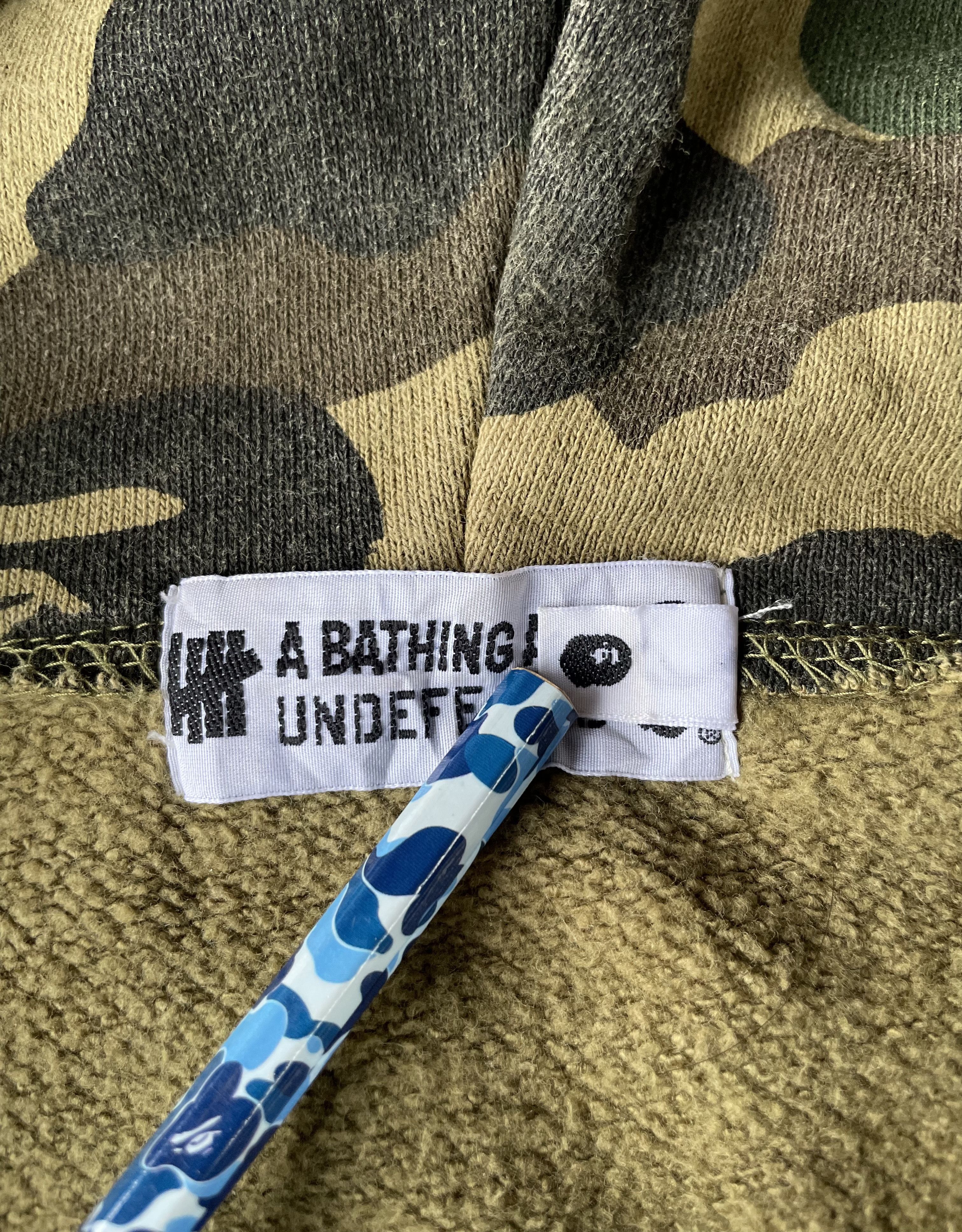 Bape × Undefeated Bape x Undefeated 1st Camo Ronin Full Zip Hoodie Size US M / EU 48-50 / 2 - 13 Thumbnail