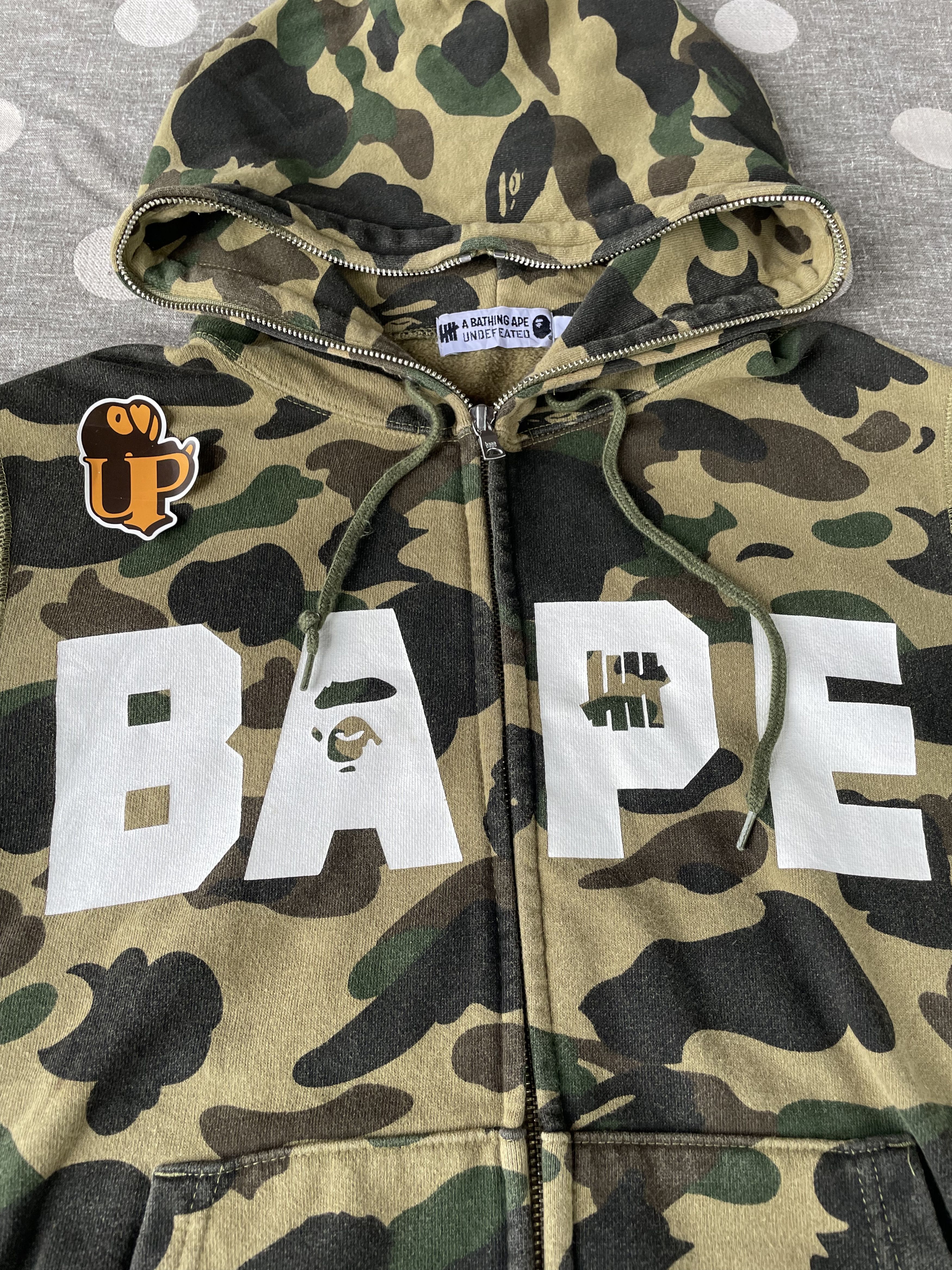 Bape × Undefeated Bape x Undefeated 1st Camo Ronin Full Zip Hoodie Size US M / EU 48-50 / 2 - 5 Thumbnail