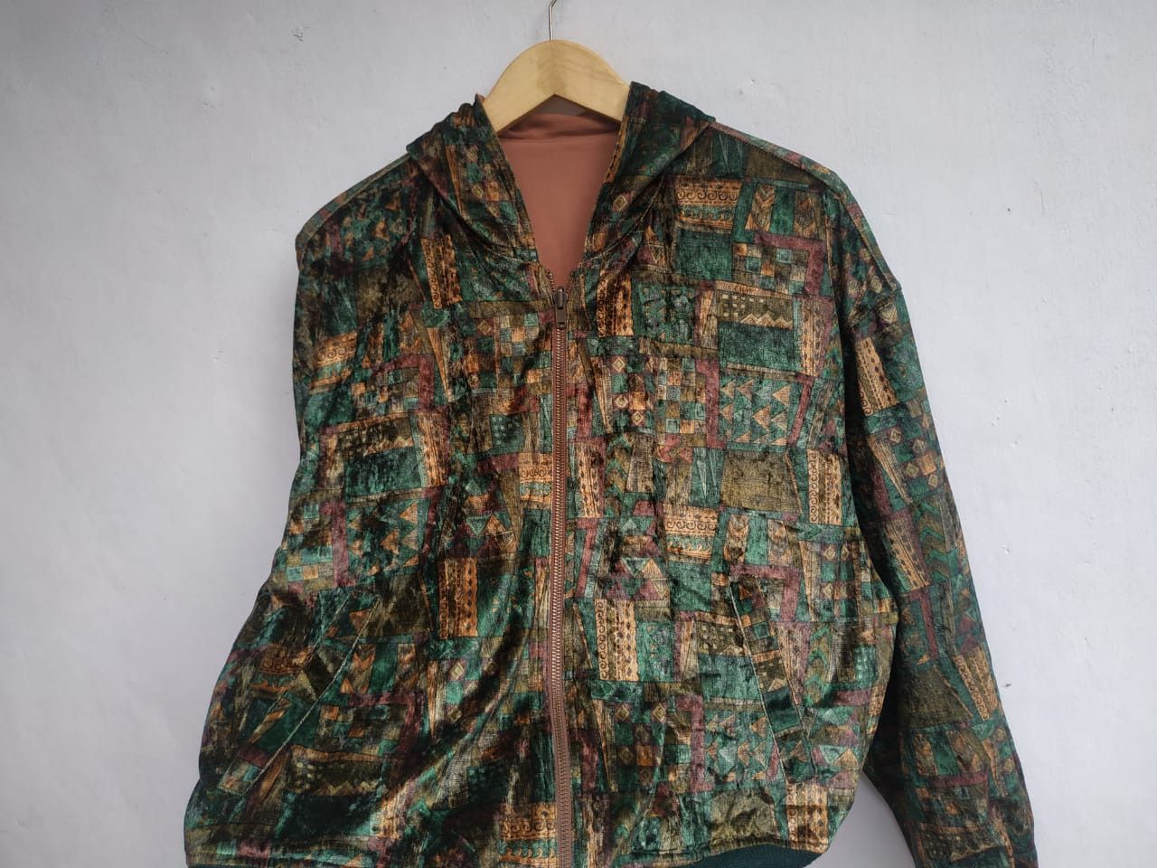 Issey Miyake Fit S to M, 90'S Tete Homme Reversible Velvet Jacket Size US M / EU 48-50 / 2 - 12 Thumbnail