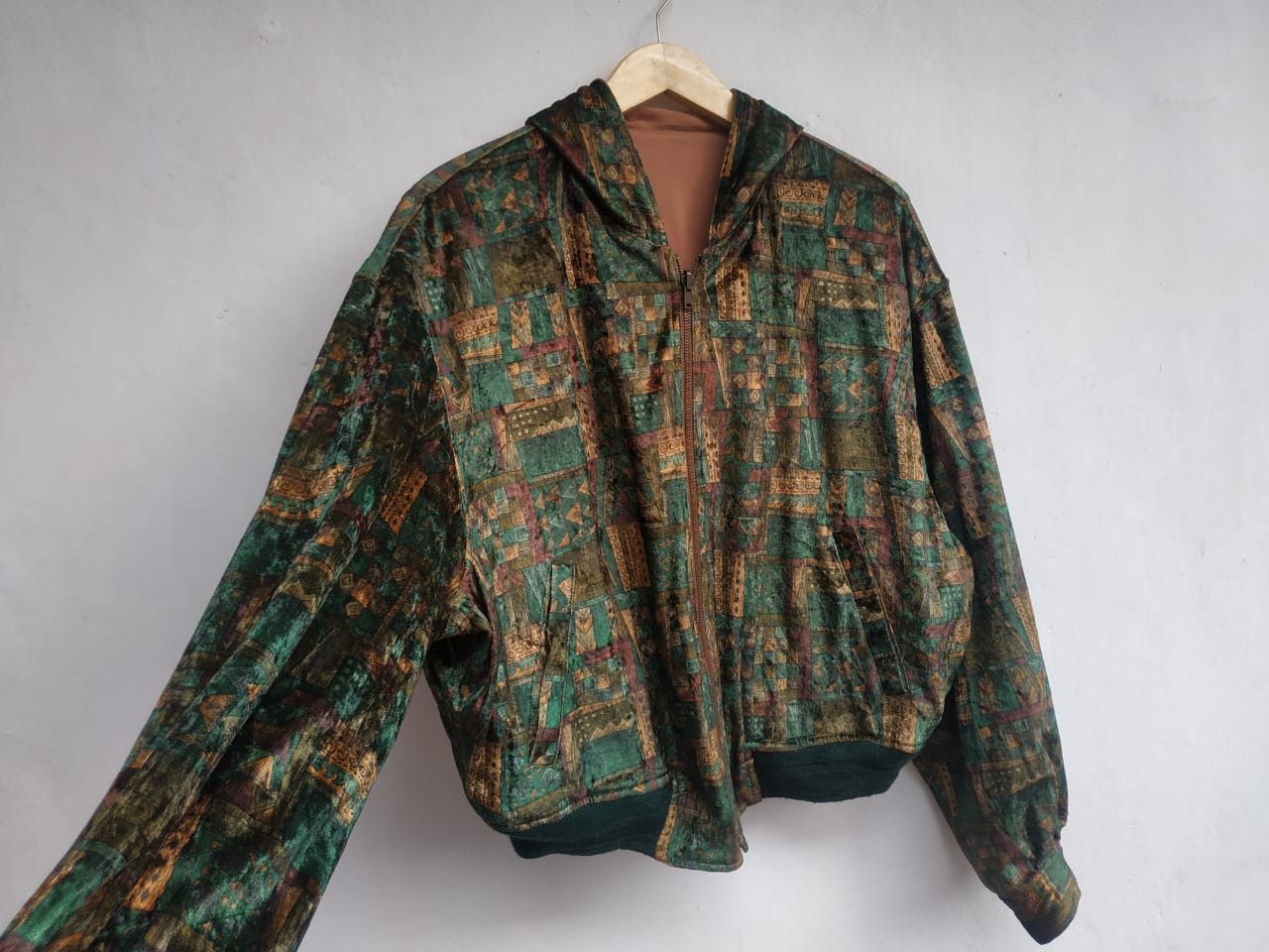 Issey Miyake Fit S to M, 90'S Tete Homme Reversible Velvet Jacket Size US M / EU 48-50 / 2 - 11 Thumbnail