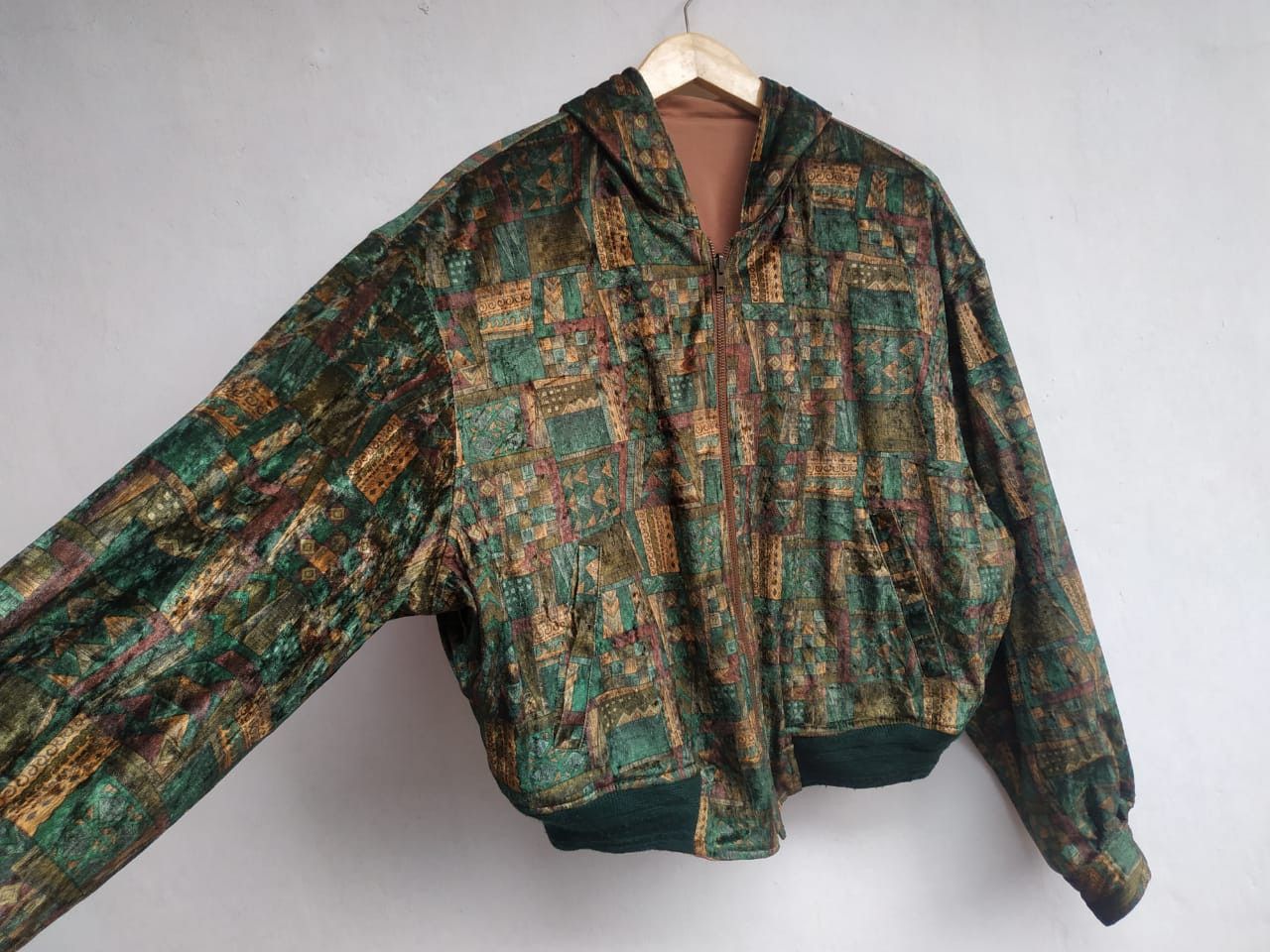 Issey Miyake Fit S to M, 90'S Tete Homme Reversible Velvet Jacket Size US M / EU 48-50 / 2 - 8 Thumbnail