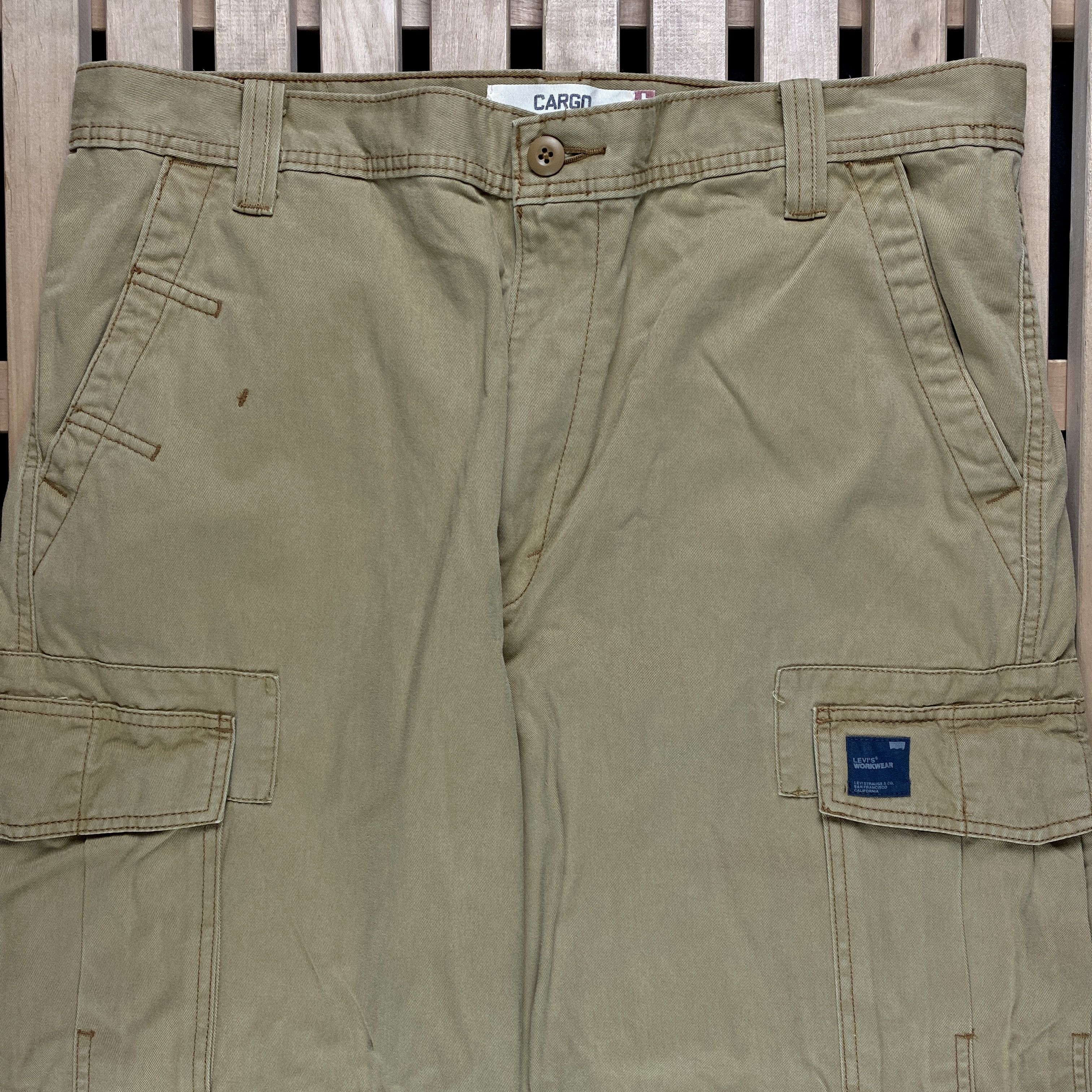 Levi's × Levi's Vintage Clothing × Vintage Mens Cargo Pants Levis Vintage Size 38 Size US 38 / EU 54 - 2 Thumbnail
