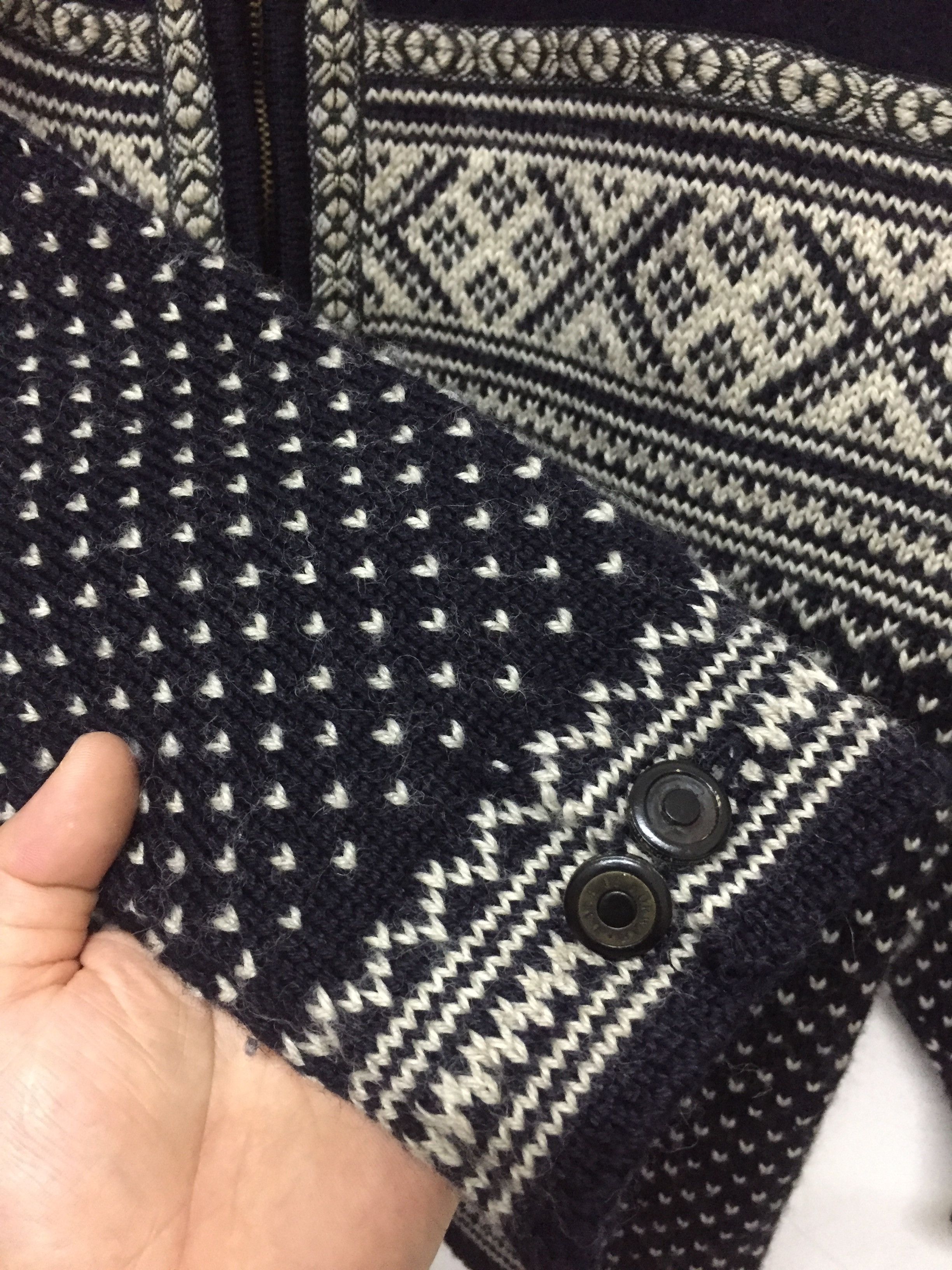 Dale Of Norway Vintage Dale Of Norway Wool intarsia jacquard knit Size US M / EU 48-50 / 2 - 7 Thumbnail