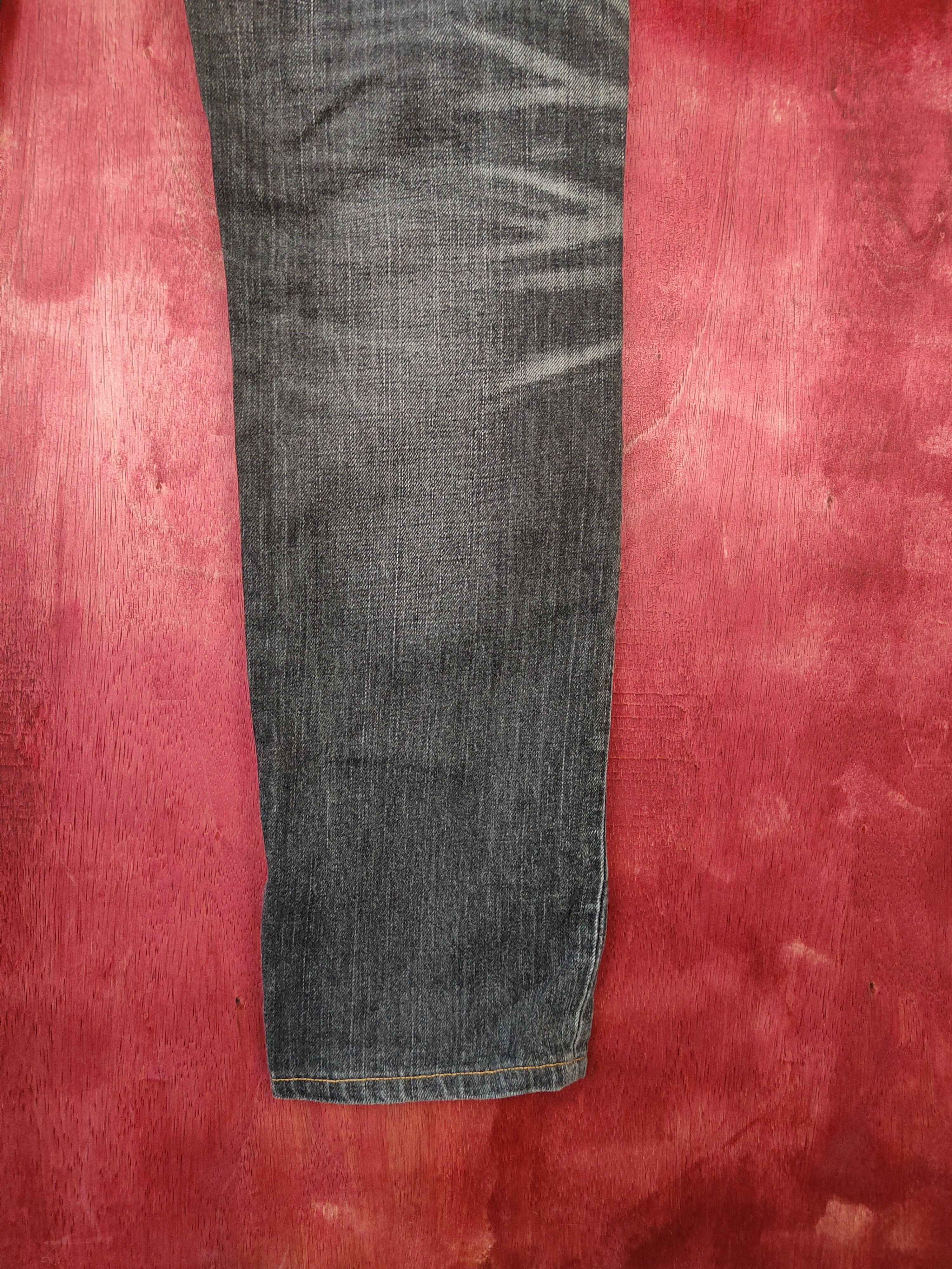 Levi's 513 Levis Black skinny Jeans denim pants vintage #4941 Size US 33 - 14 Thumbnail